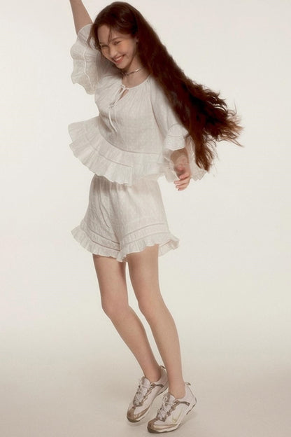 Noisy Flowers Embroidered Shirt Shorts Set-Up