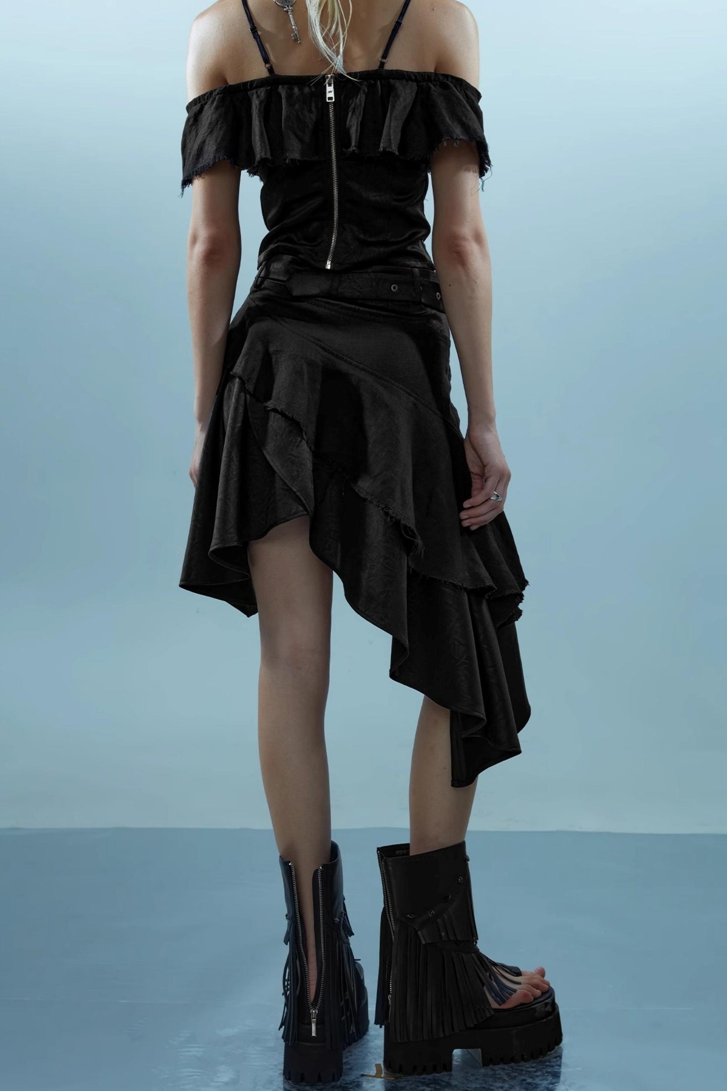 Spectacular Linen Skirt Set-Up