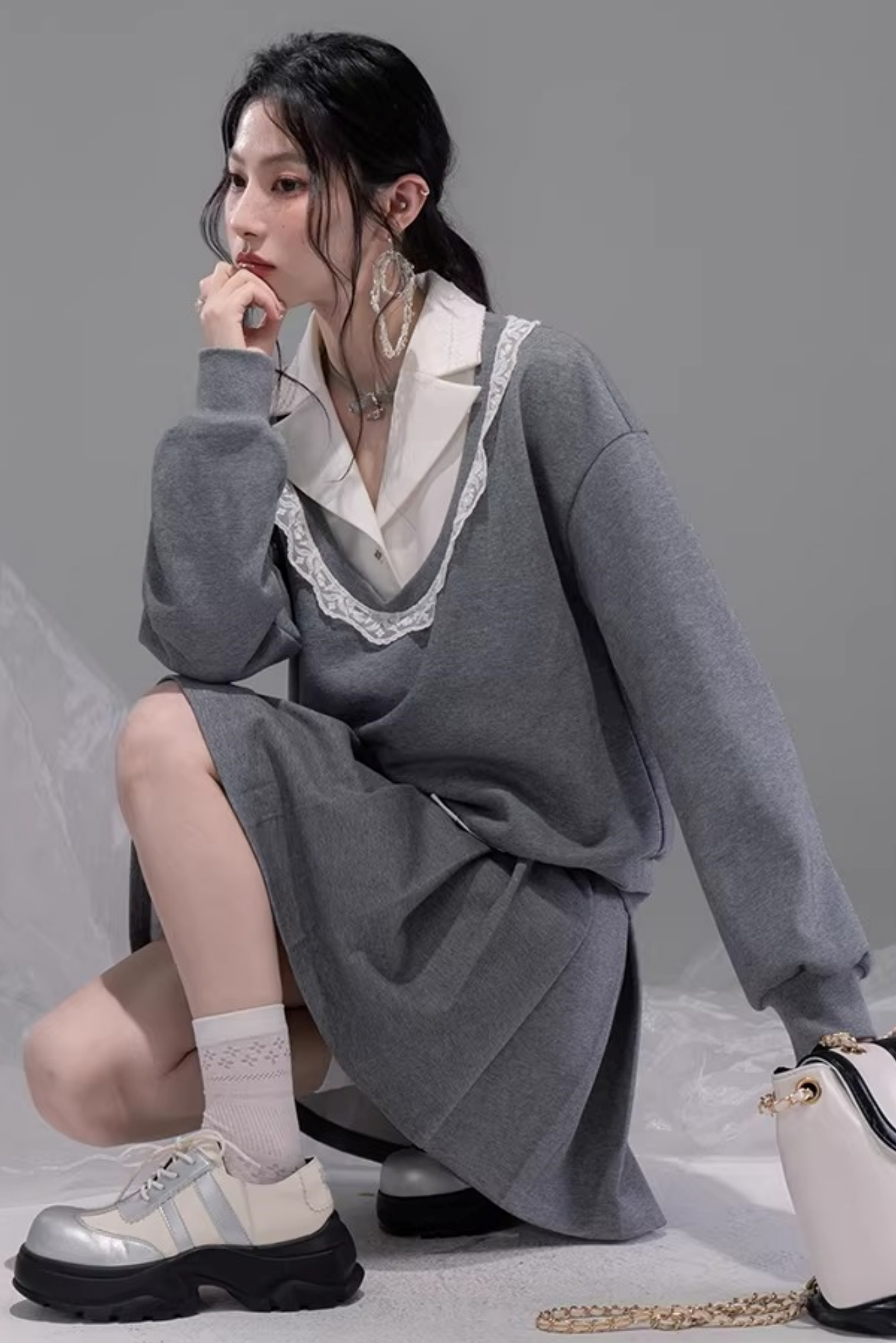 Chenwu Gray Pleated Skirt Sweatshirt Set