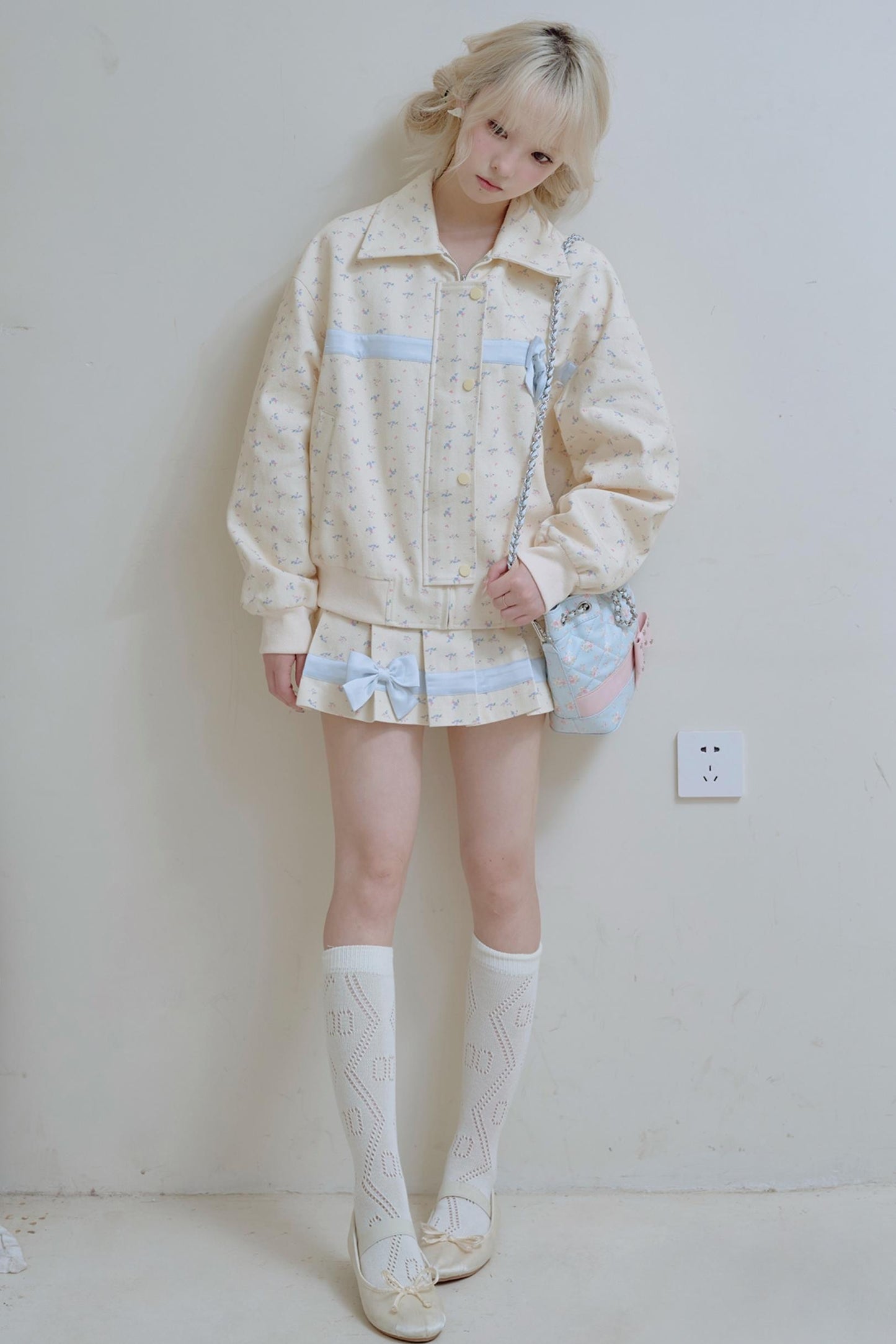 Beige Floral Blue Bow Jacket Set-Up