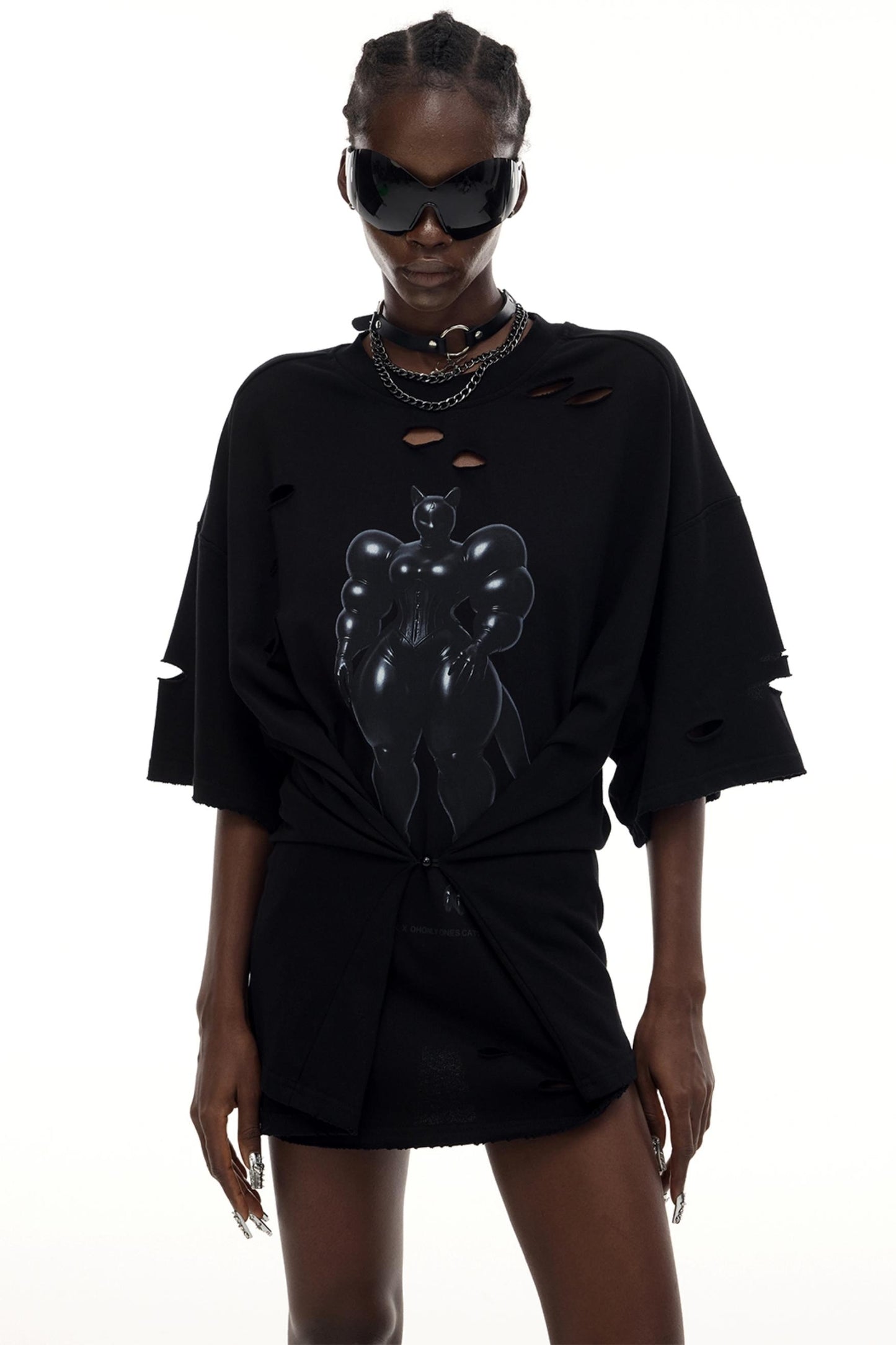 Black Cat Waist T-Shirt