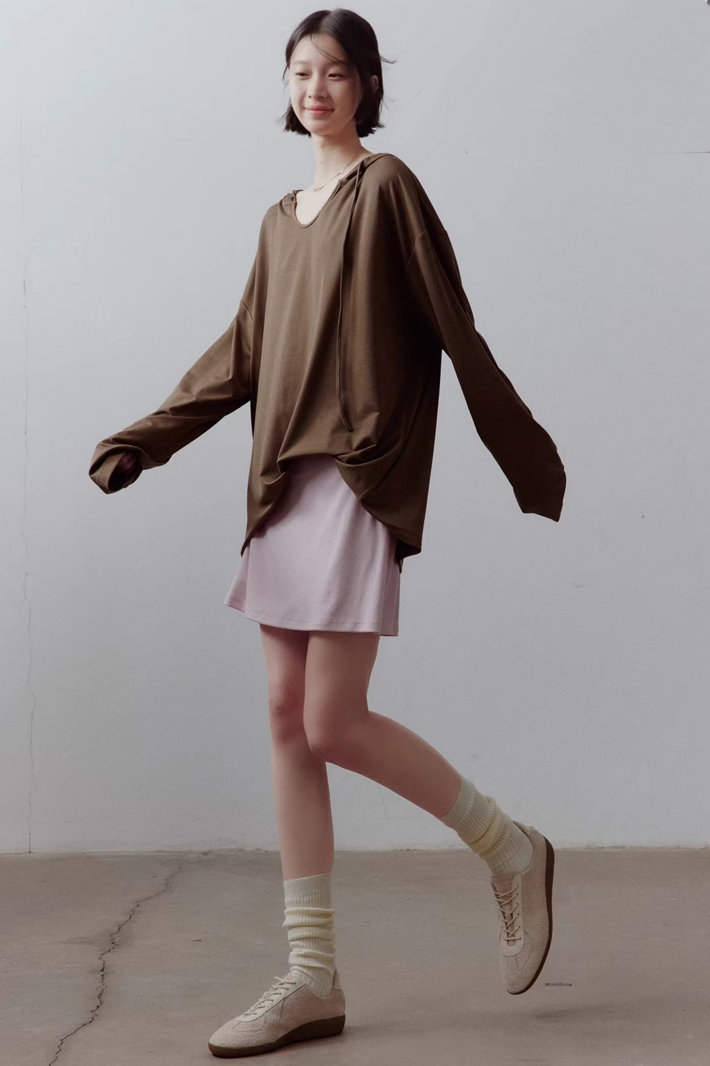 Breathable Paper-Thin Sweatshirt