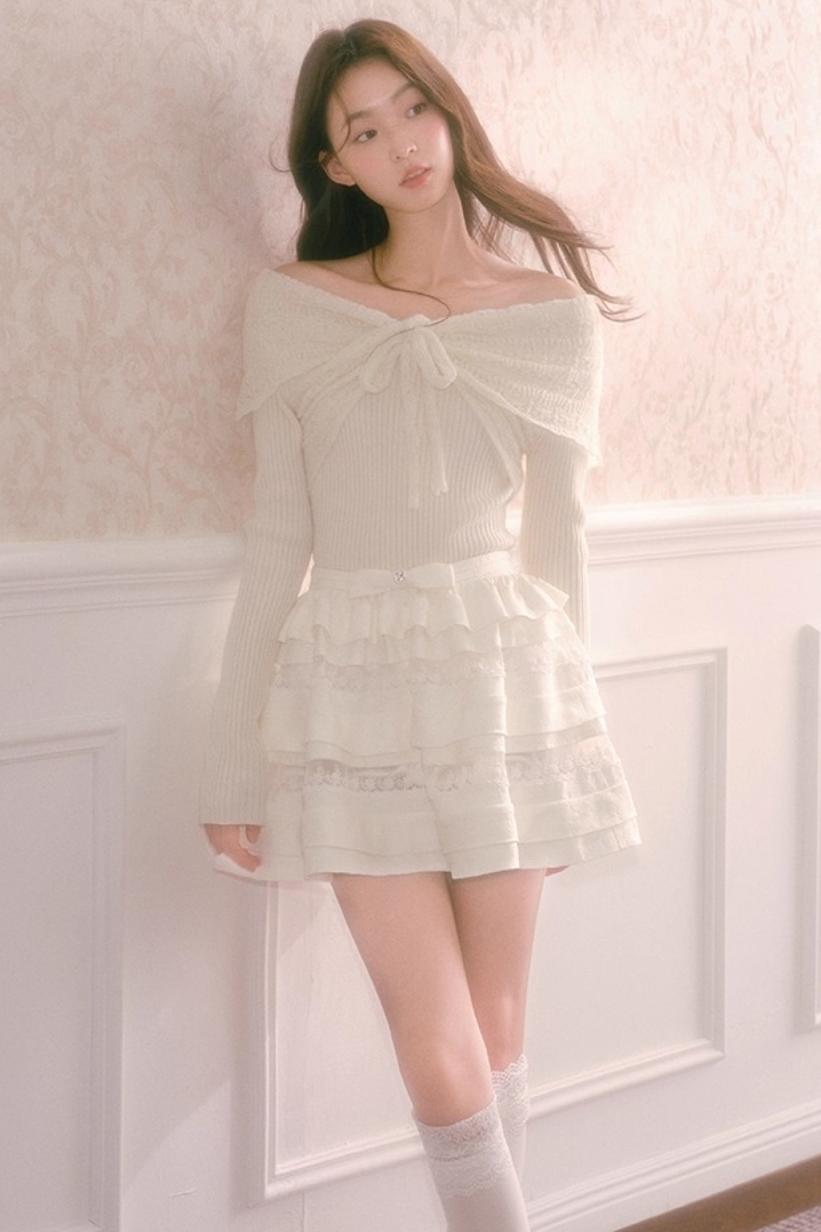 One-Shoulder Knit Top