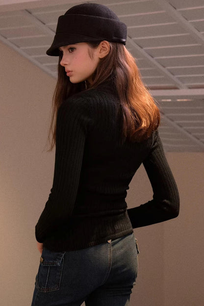 V-Ausschnitt Strickpullover