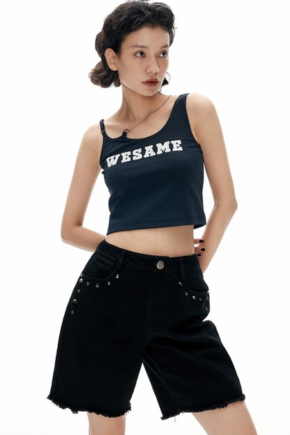 Minimal Design Crewneck Slim Top