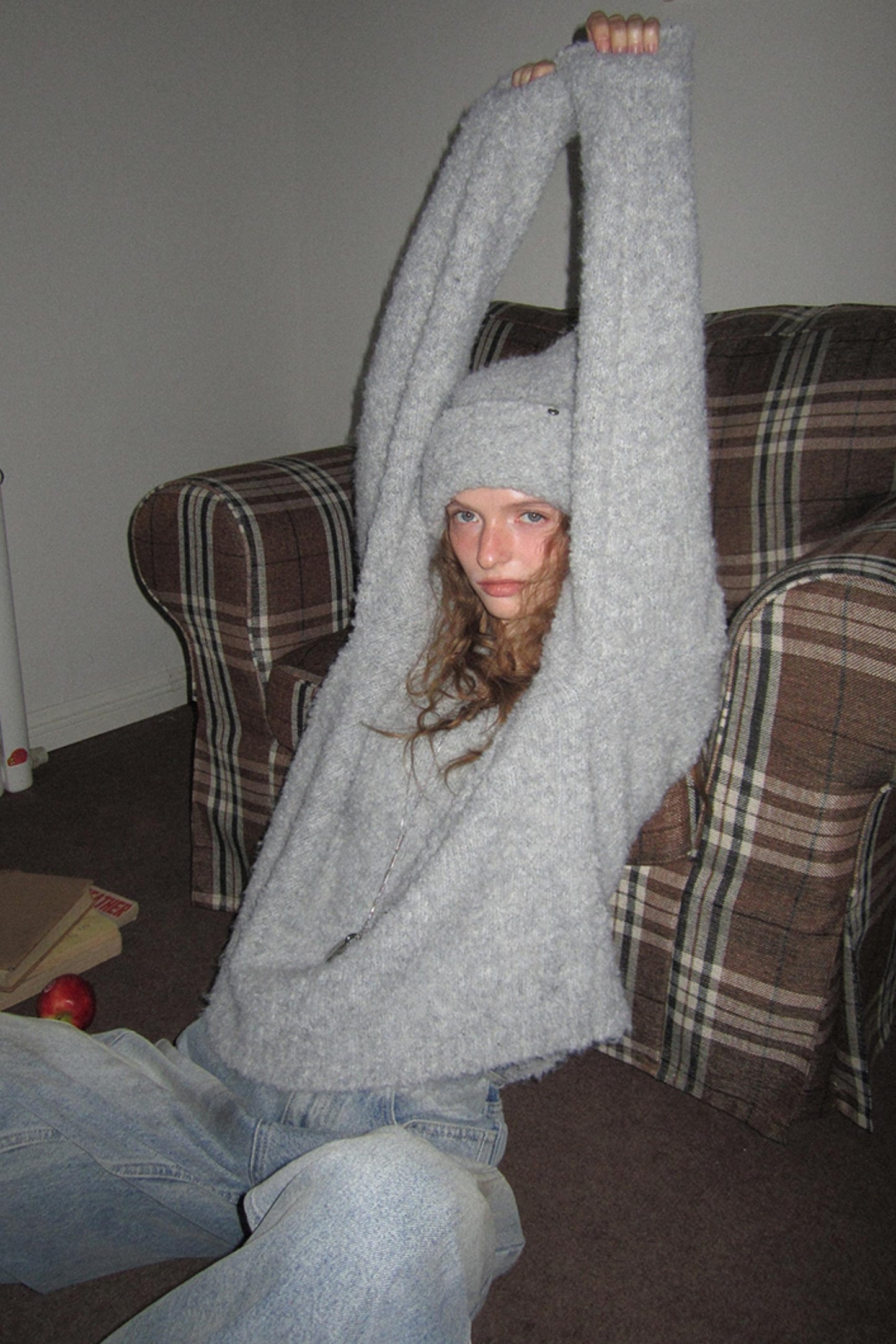 Gray Knit V-Neck Sweater Hat Set