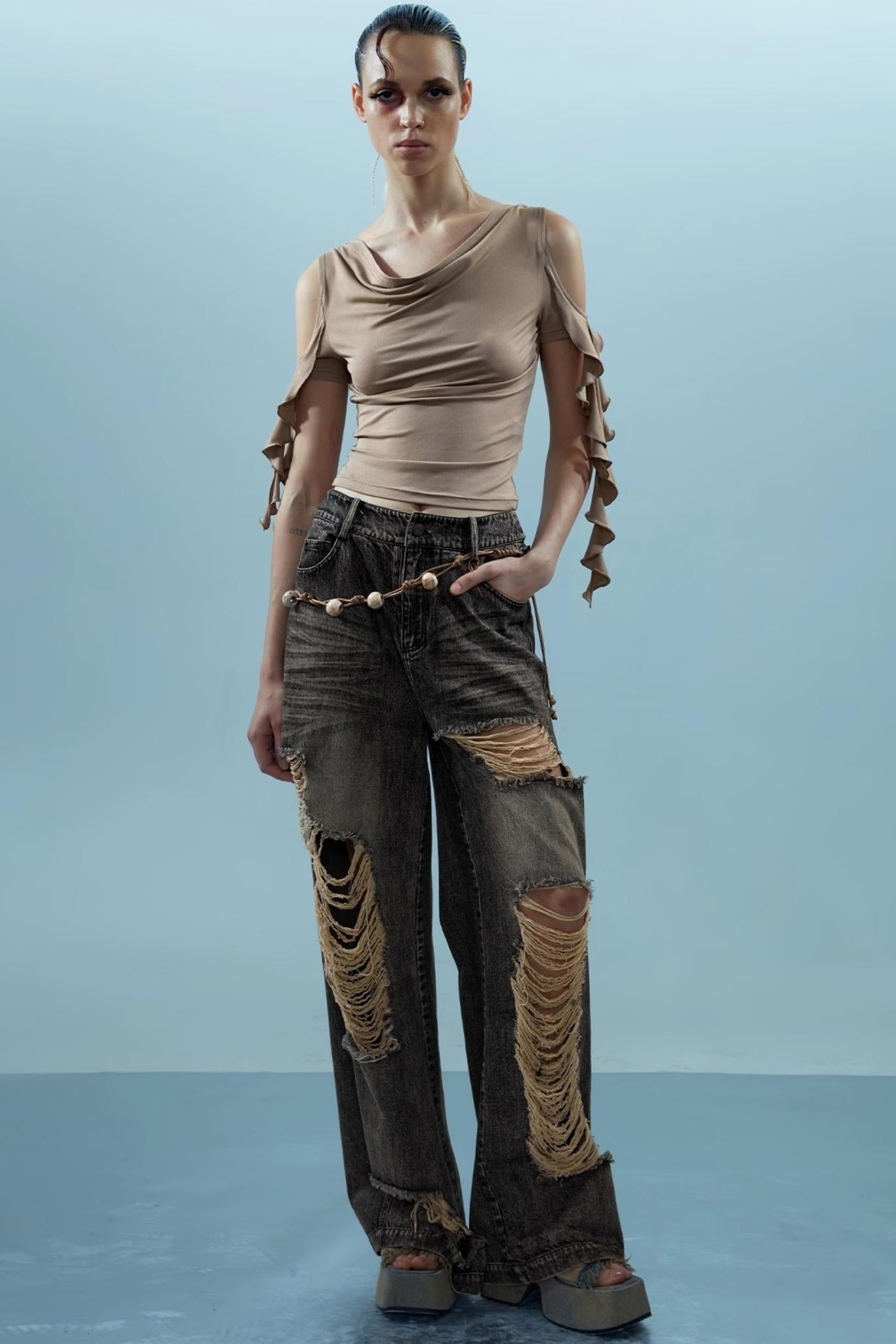 Ruffled Backless Strapless Tee