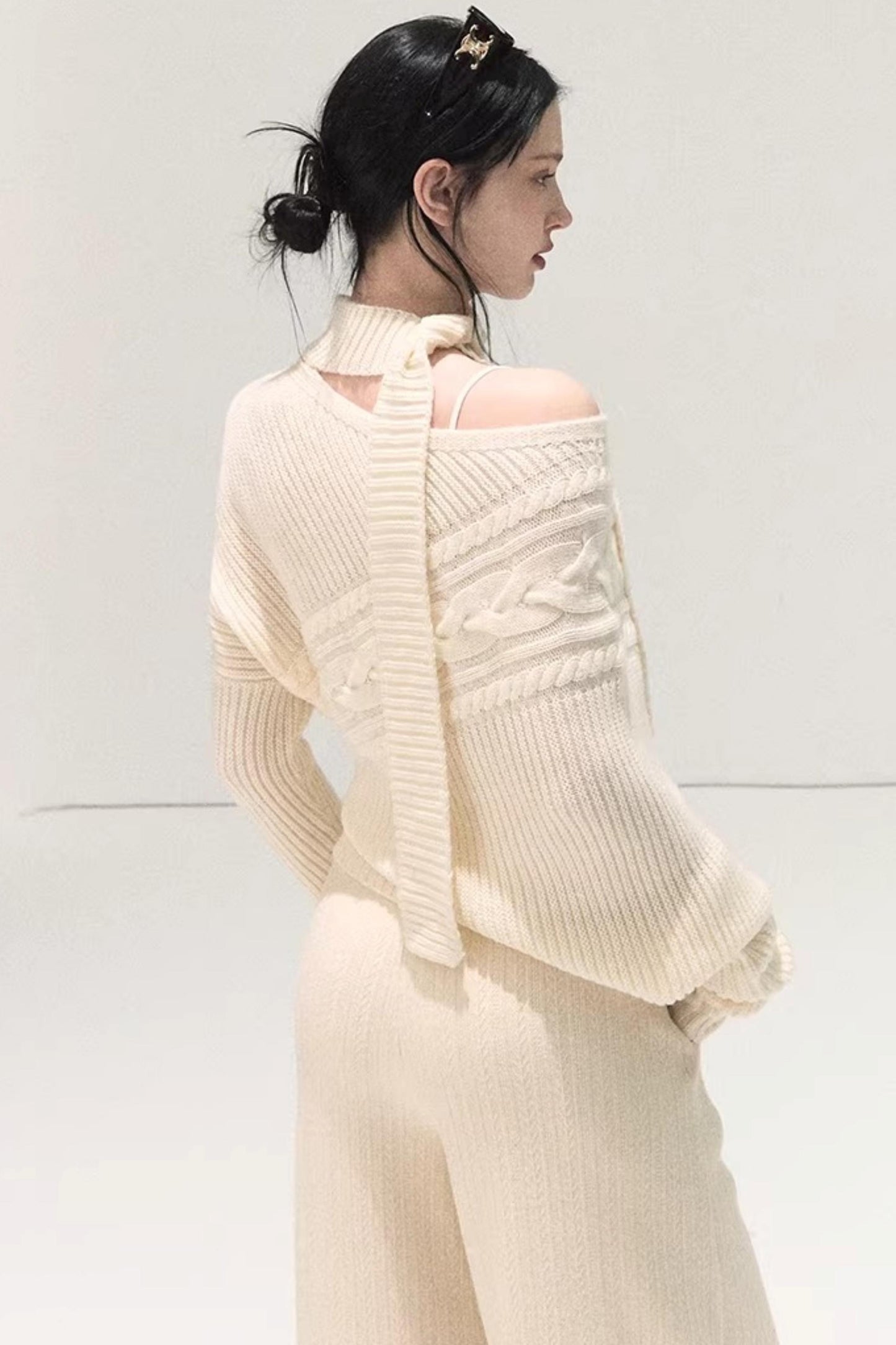 페스티브 오프숄더 스웨터 세트