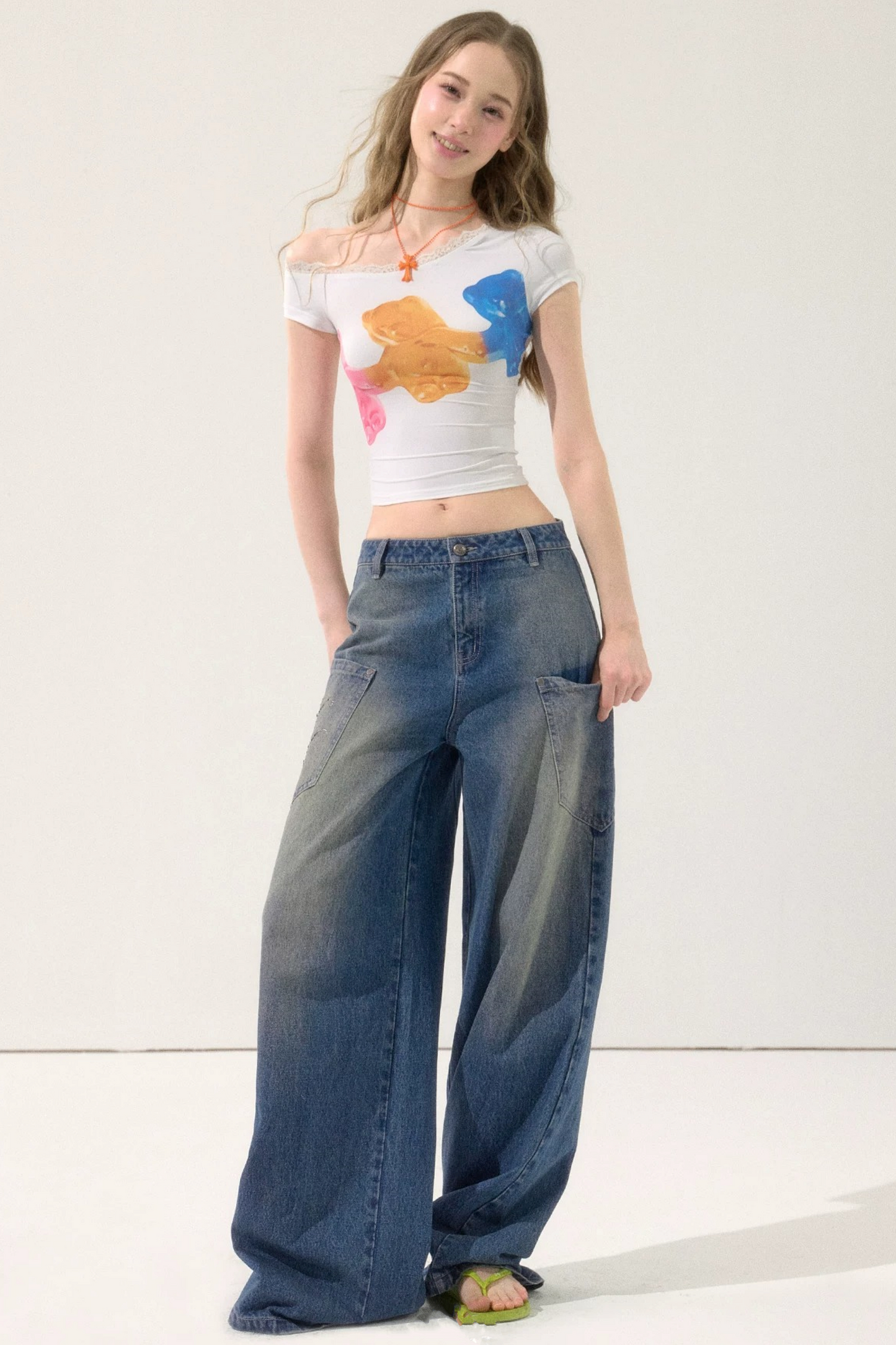 Rhinestone Retro Wide-Leg Jeans