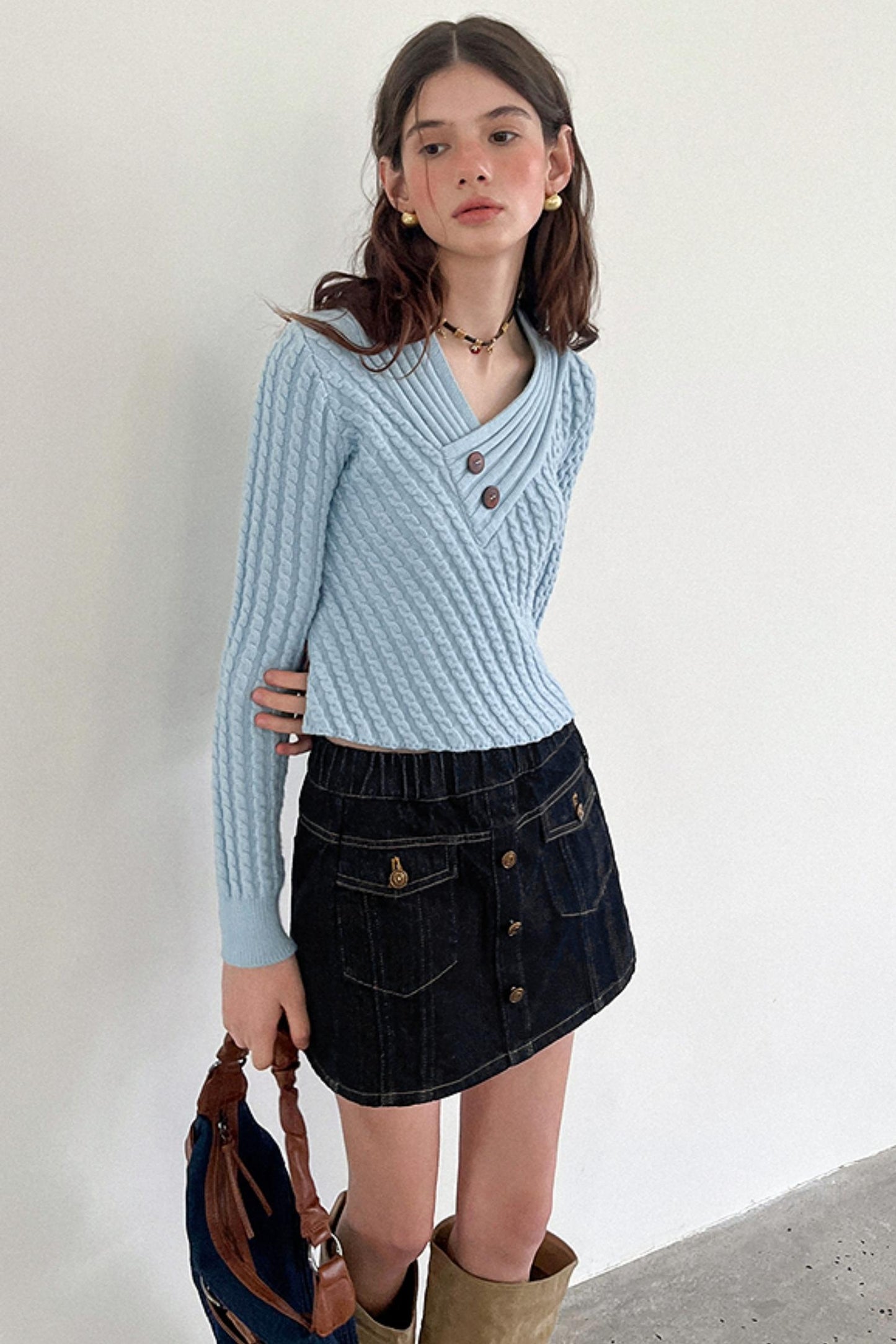 Twill Twist V-Neck Top