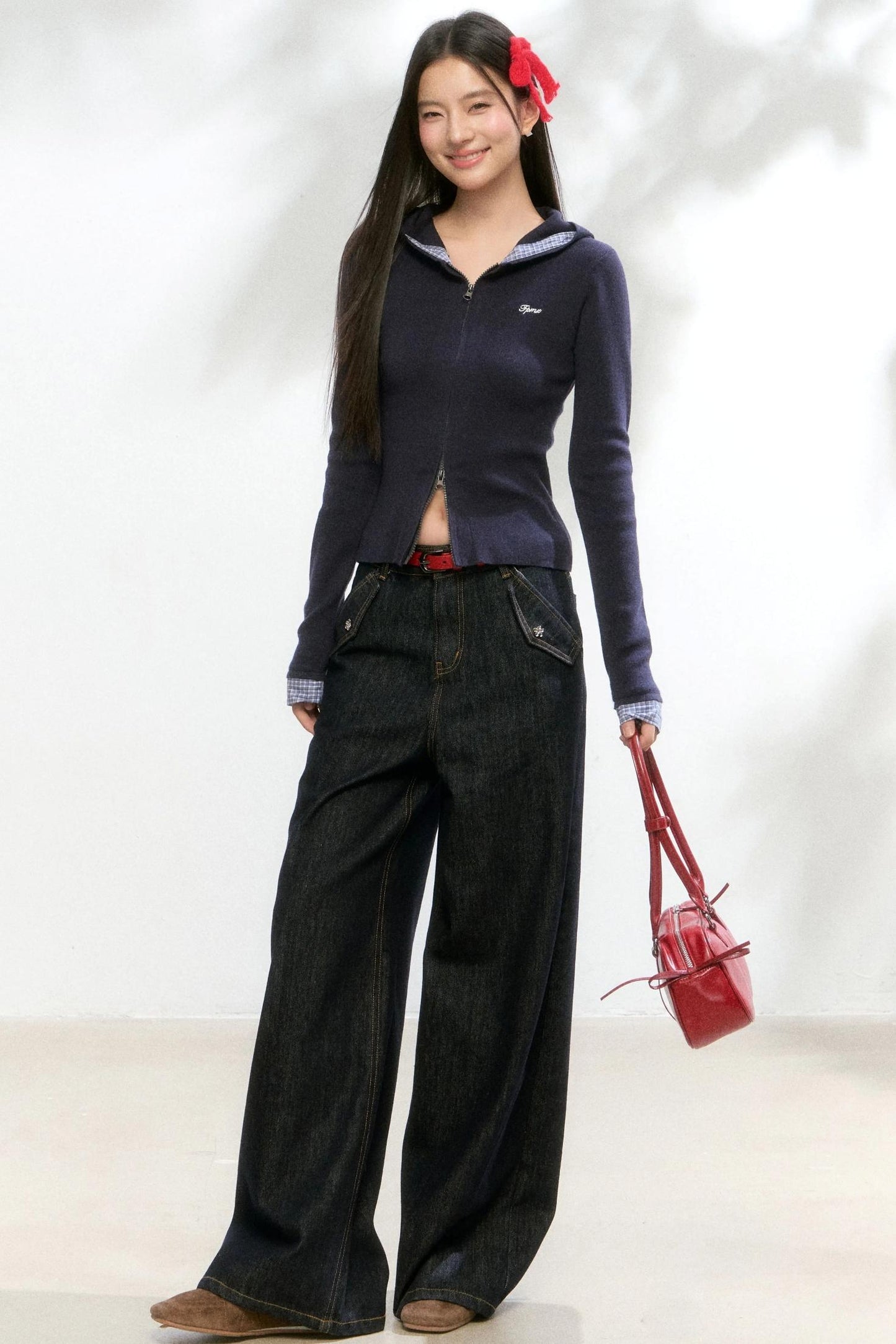 Small Flower Pocket White Jeans