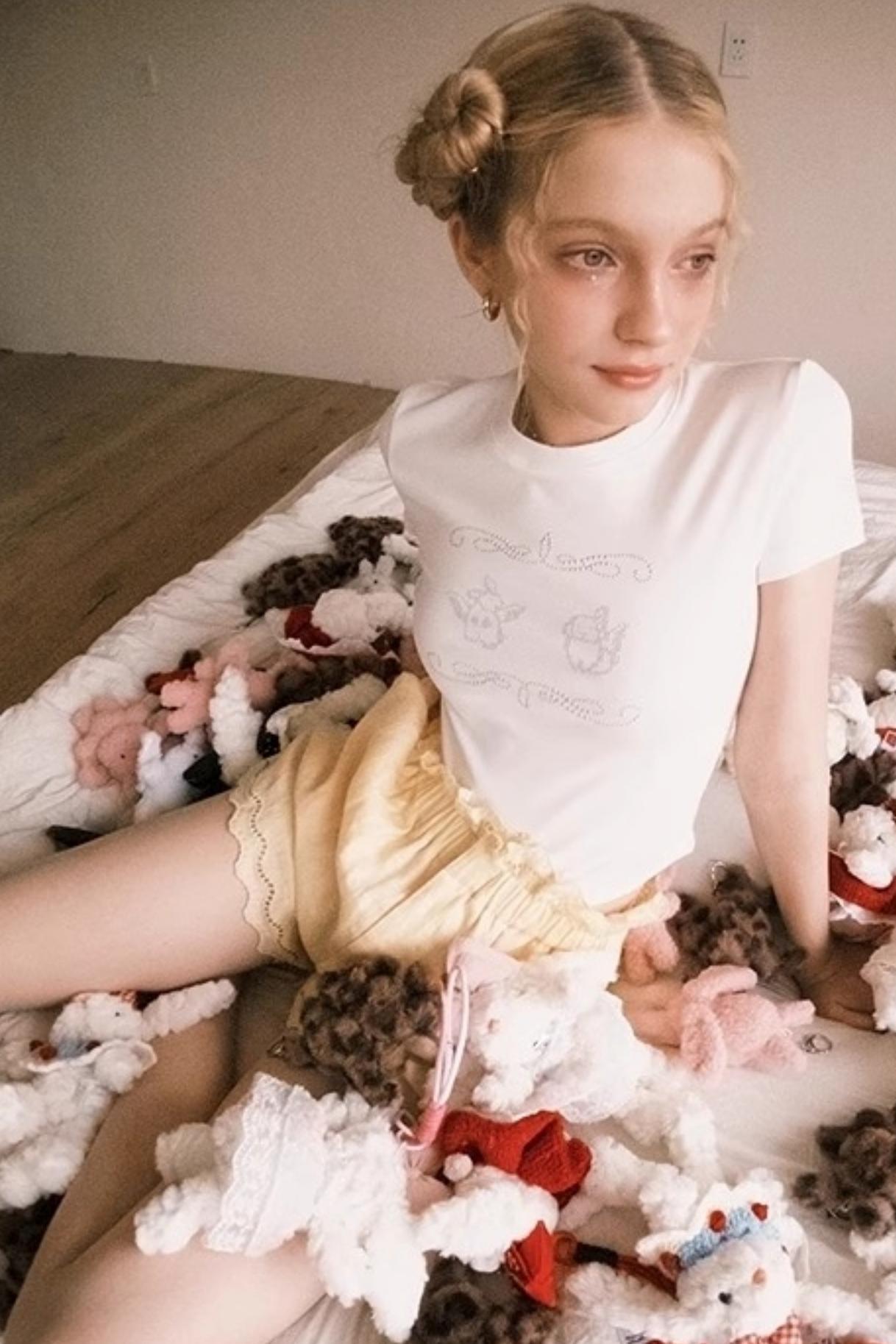 Lace Ensemble Shirt And Shorts Set-Up