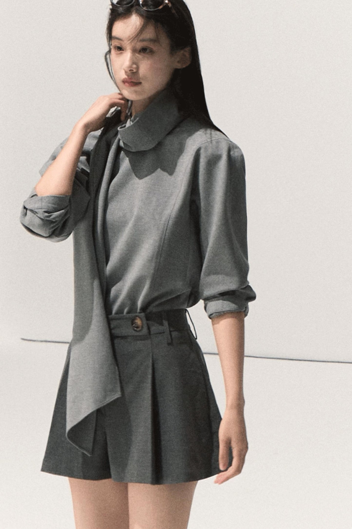 Intelligence Streamer Shoulder Padded Backless Top Shorts Set- Up