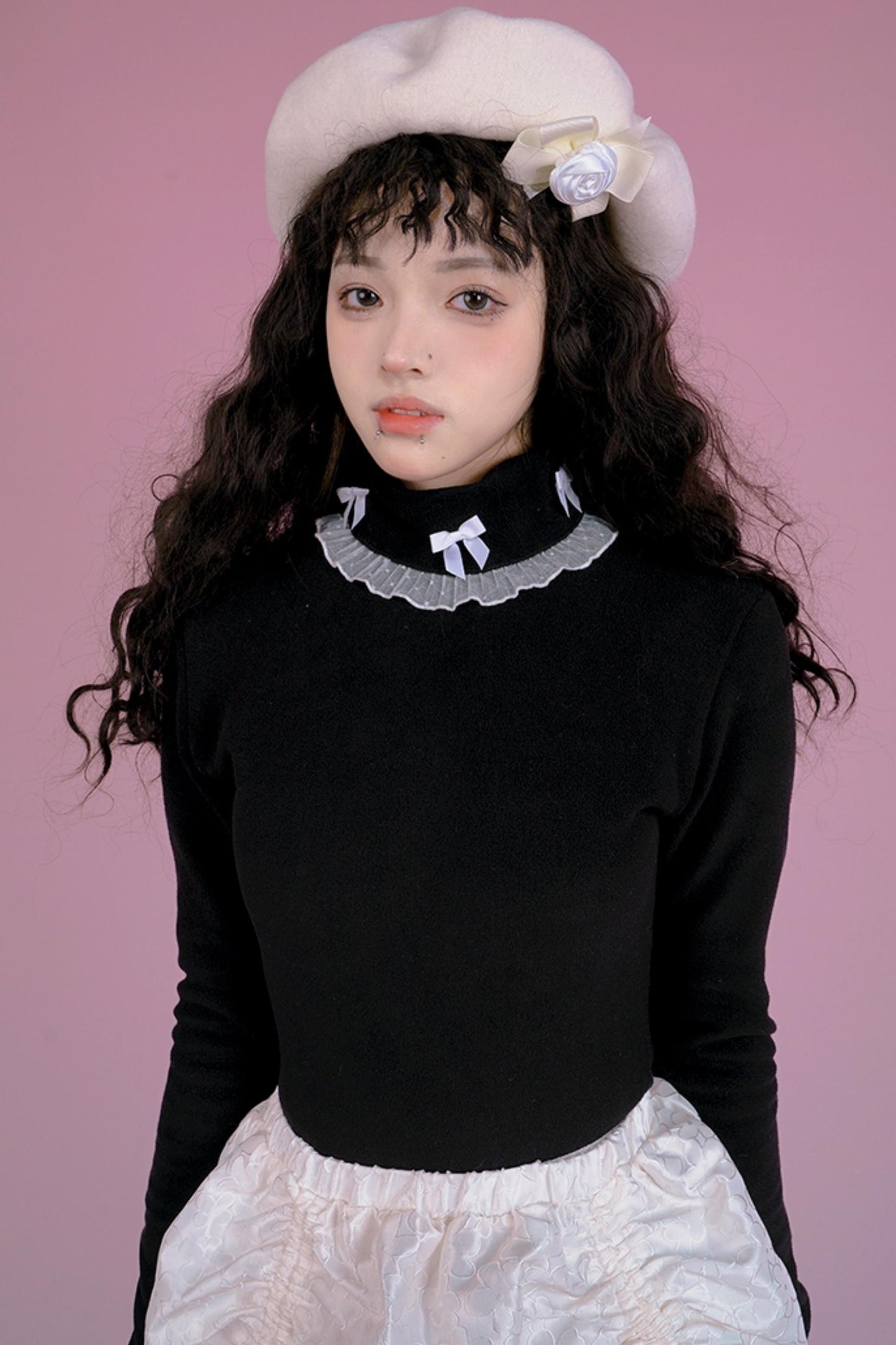 Solid Color Bow Lace Turtleneck Shirt