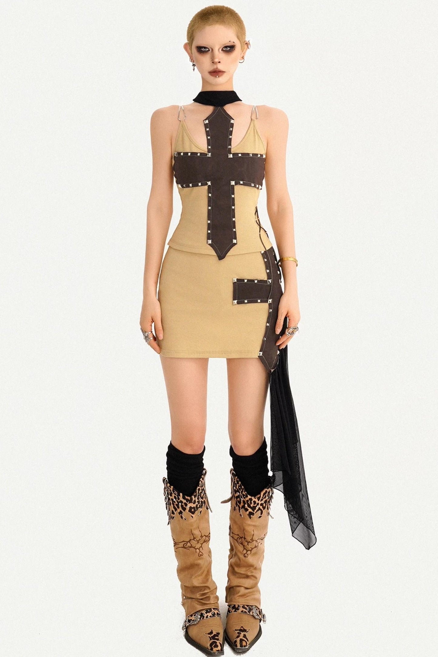 Cross-Stitched Halter Vest Set-Up