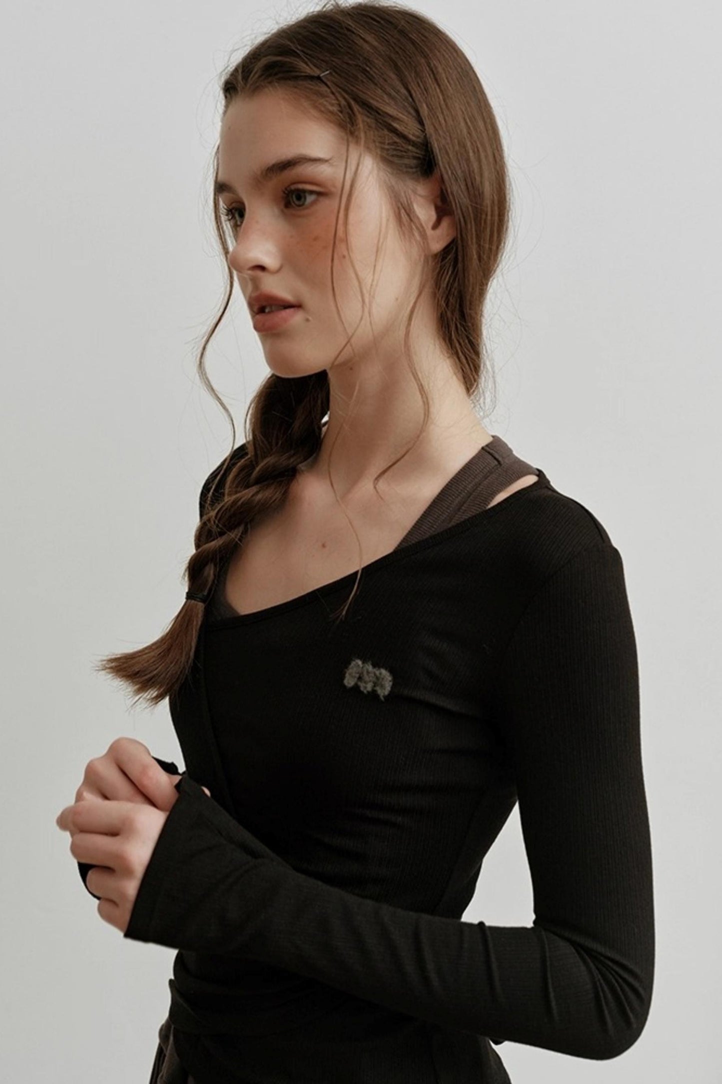 Embroidered Long-Sleeved Knitwear Top