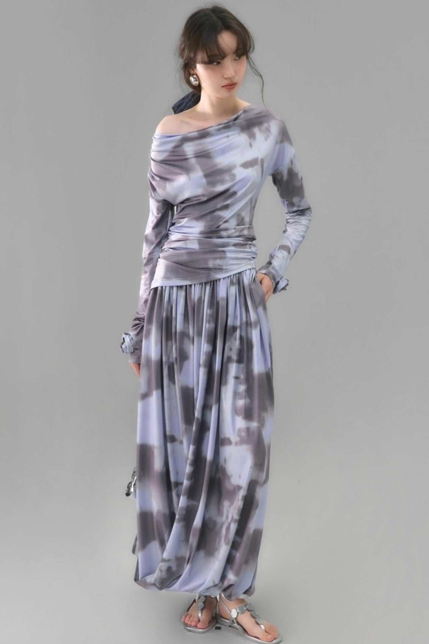 Poetic Swing Collar Print T-Shirt & Skirt Set-Up