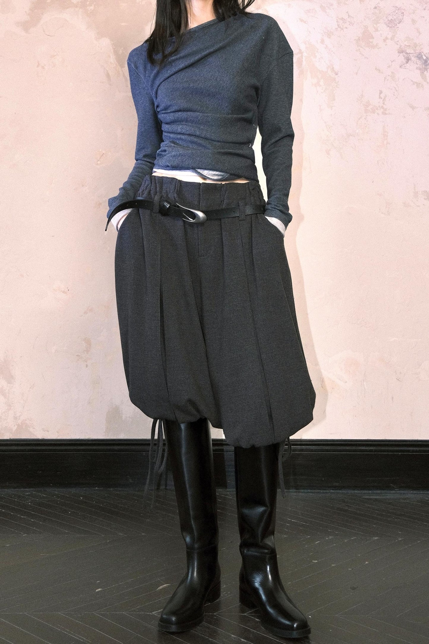 Three-Dimensional Wool Drawstring Pants