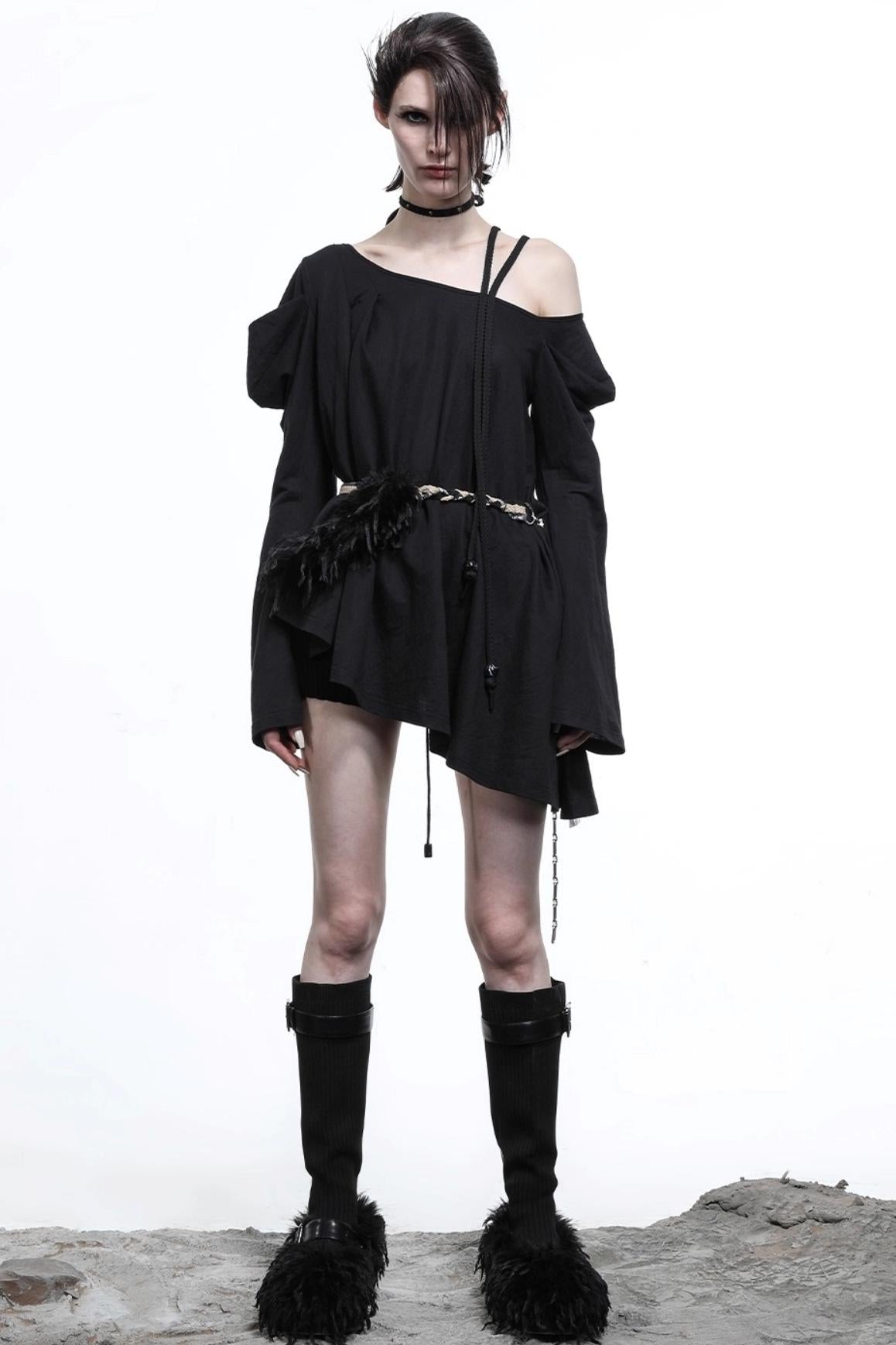 One World Contemplation Long-sleeved T-shirt