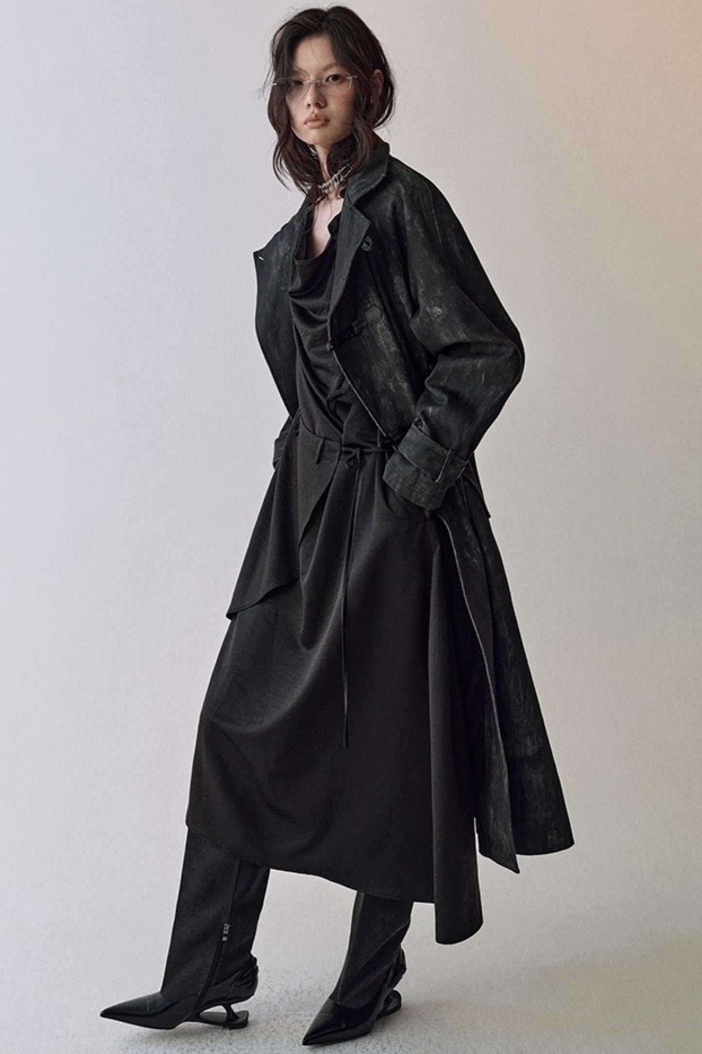 Pleated Swing Collar Waist Dress