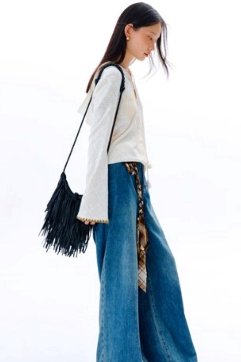 Wilderness Floral Knitted Long Sleeve T-shirt