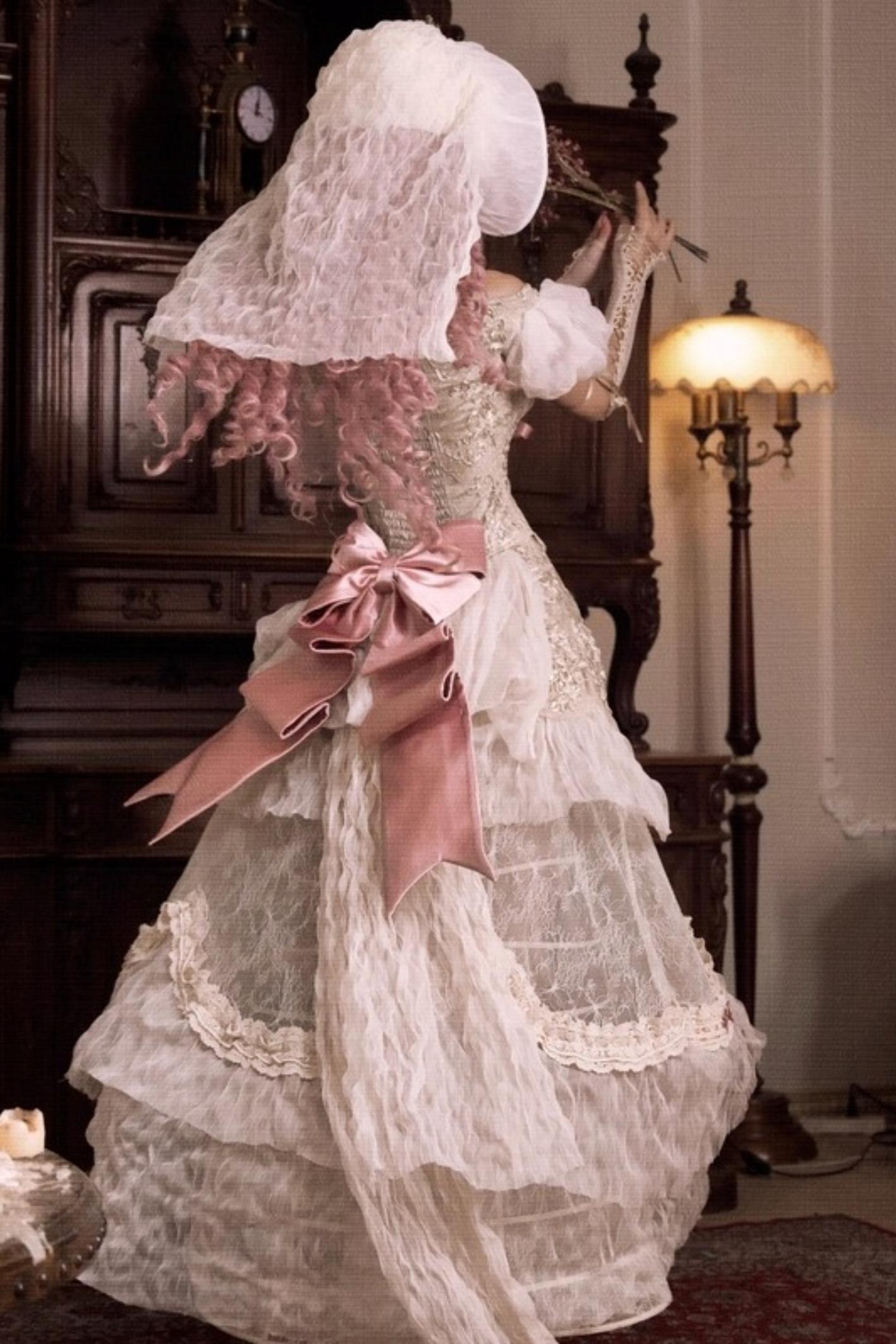 Elegant French Vintage Skirt Set-Up