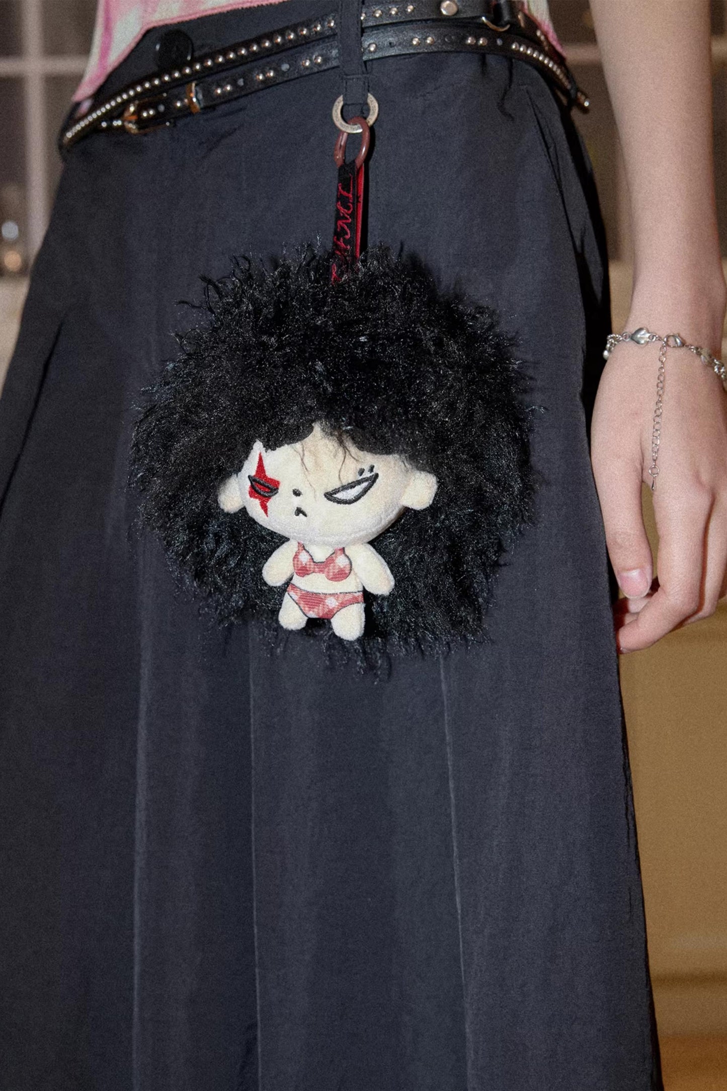 Asymmetric Star Explosion Pendant