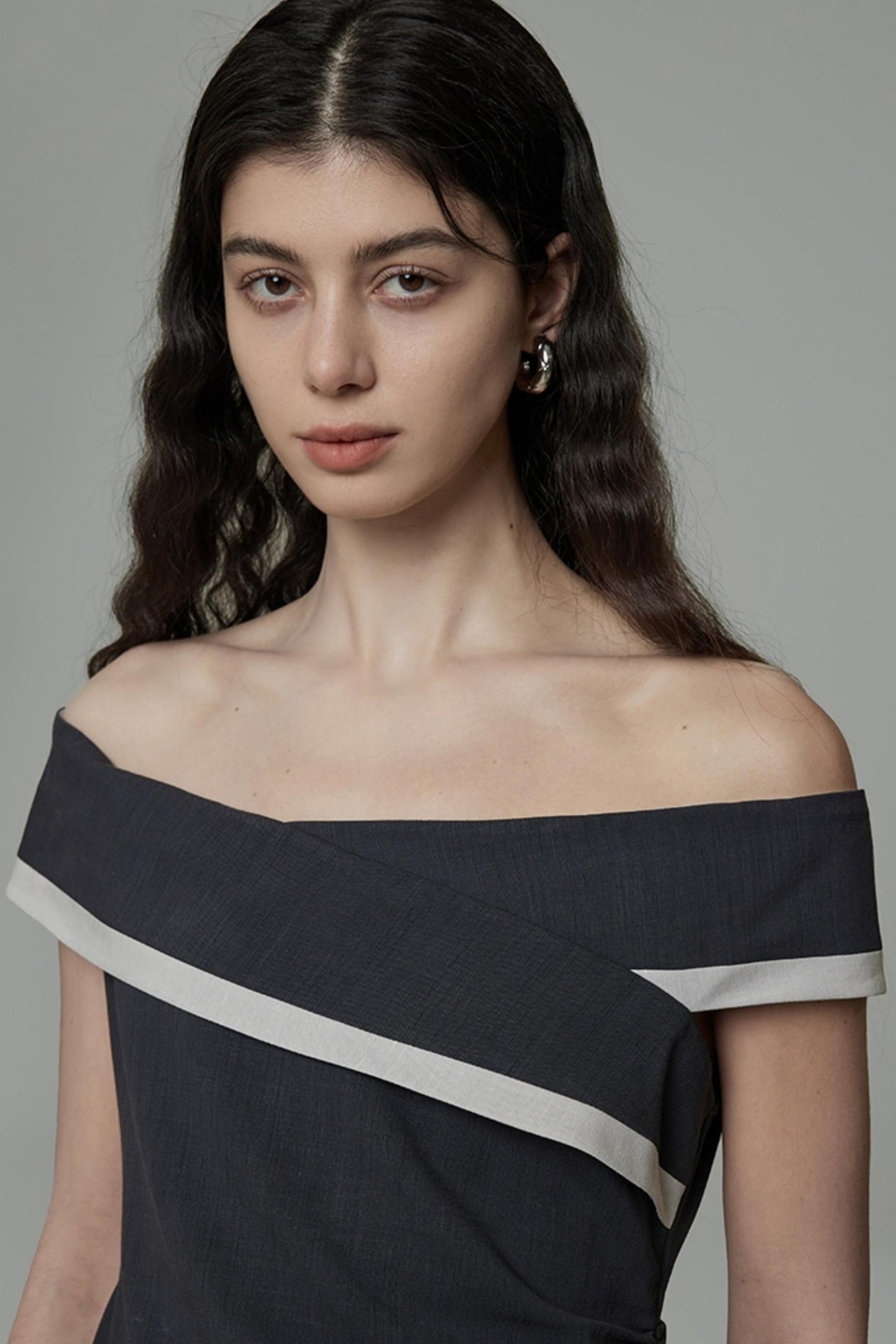 Contrast Color Slim Fit T-Shirt