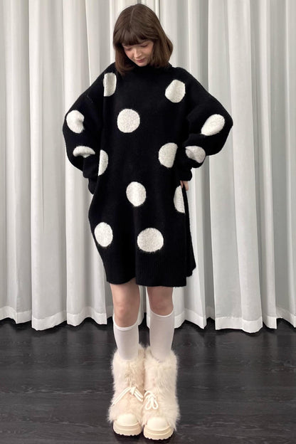 Lazy Pile Collar Sweater