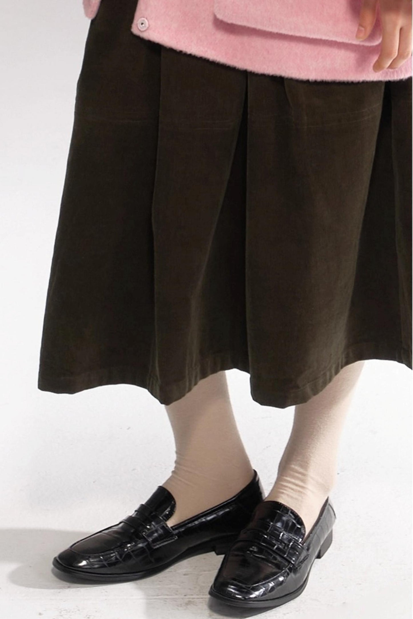 Retro Olive Pleated Skirt