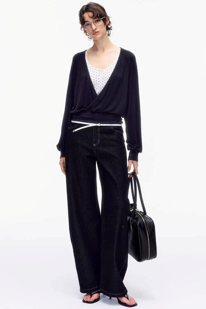 V-Neck Swing Collar Top