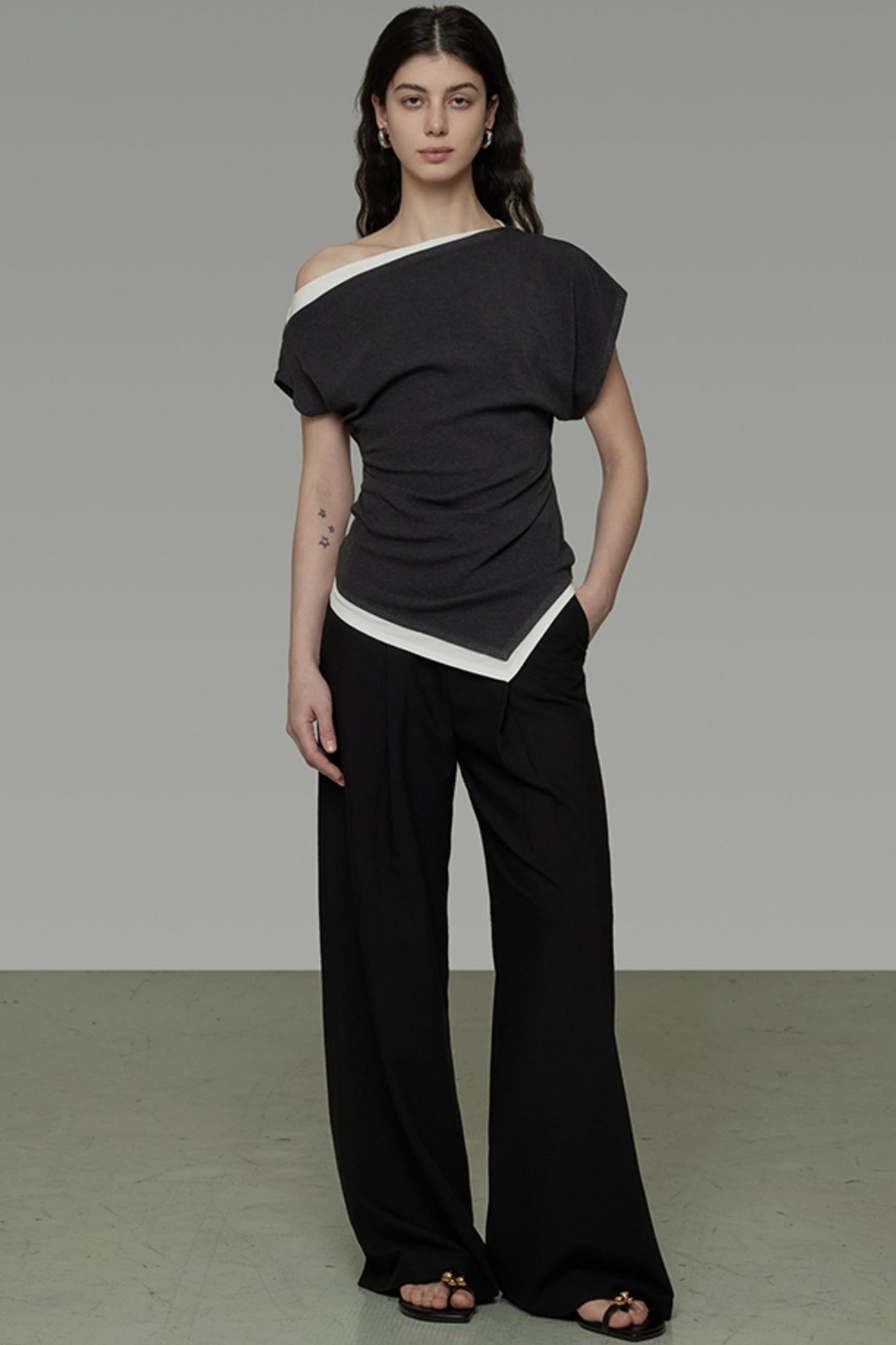 Irregular Hem Strapless Knit Top