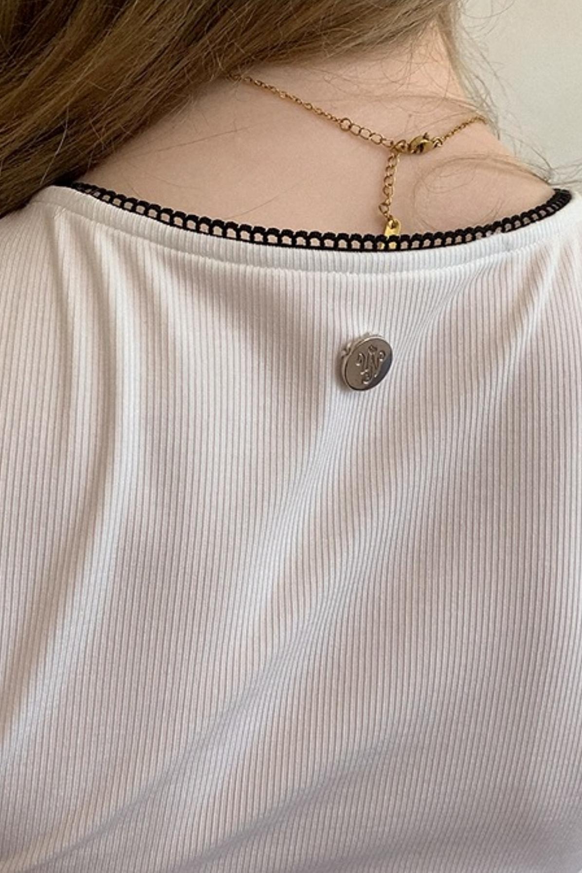 White Lace V-Neck Short Sleeve Top