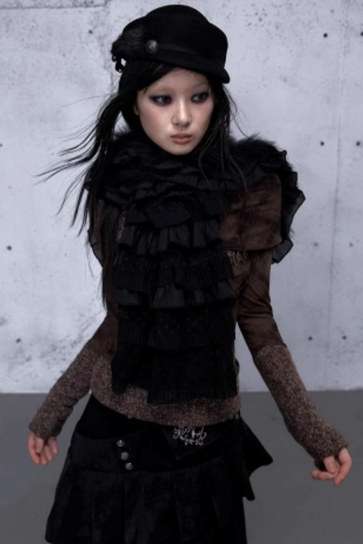 Romantic Lace Layered Scarf