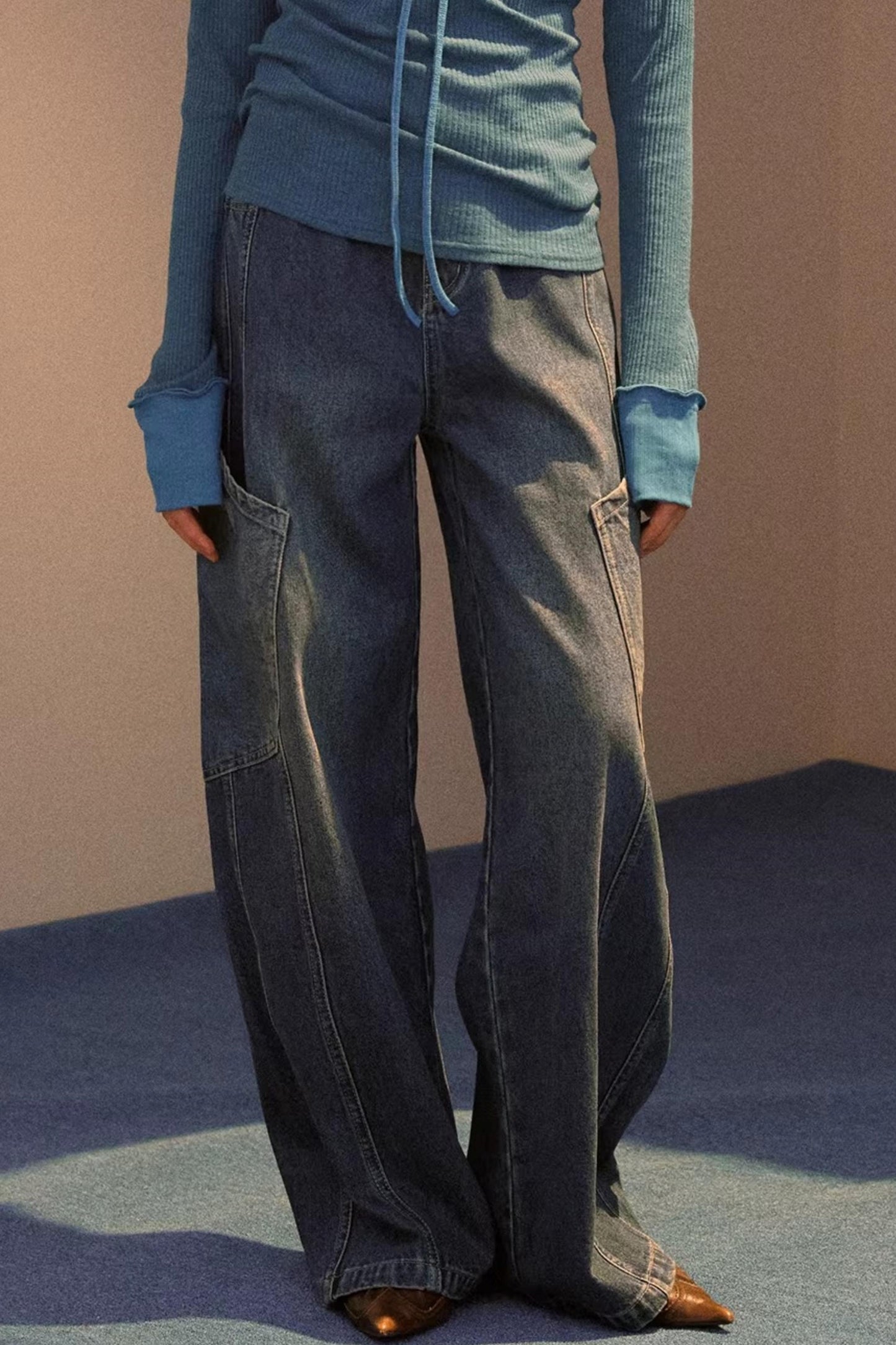 Wide-Leg Diagonal Pocket Jeans