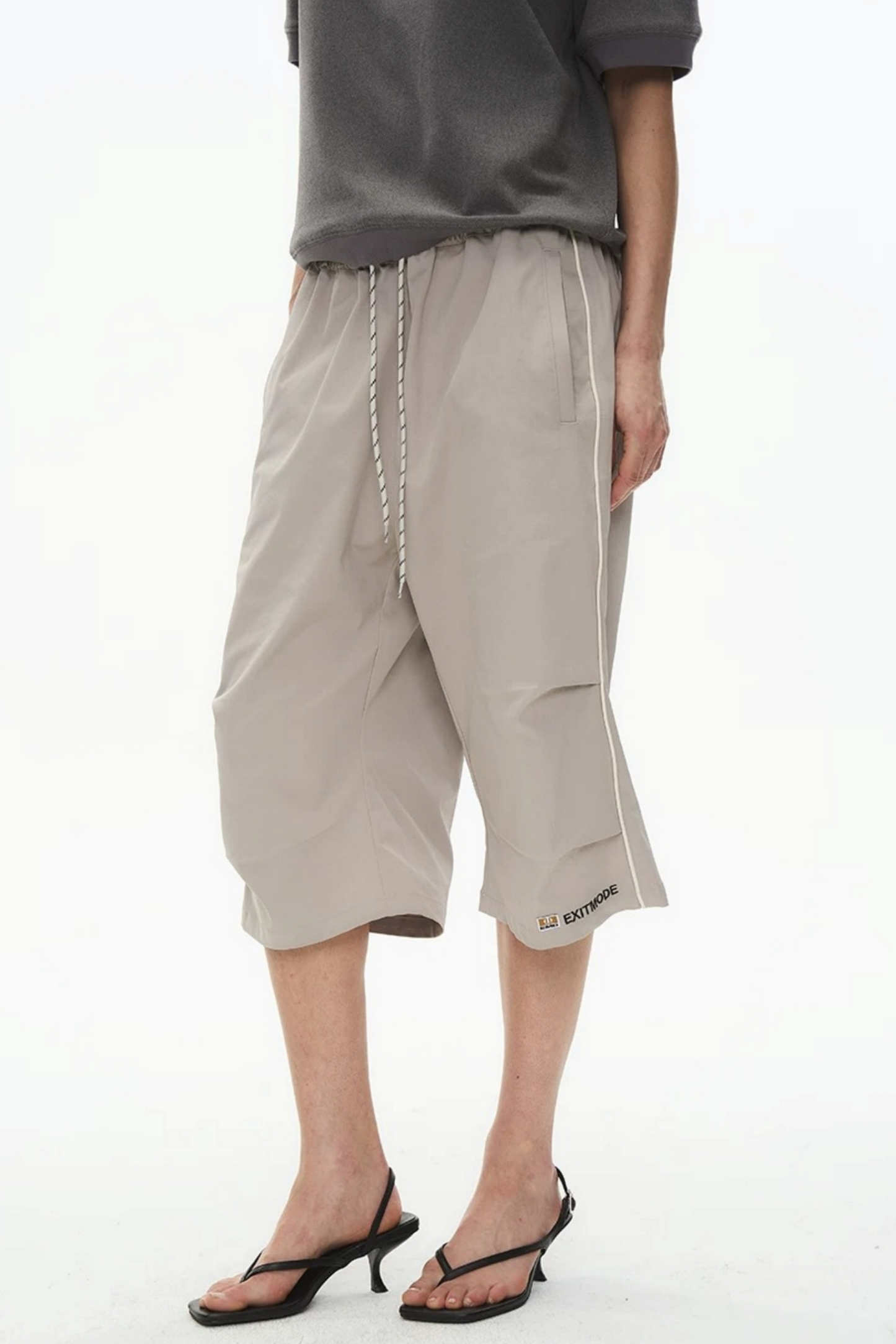 Retro Pleated Cargo Shorts