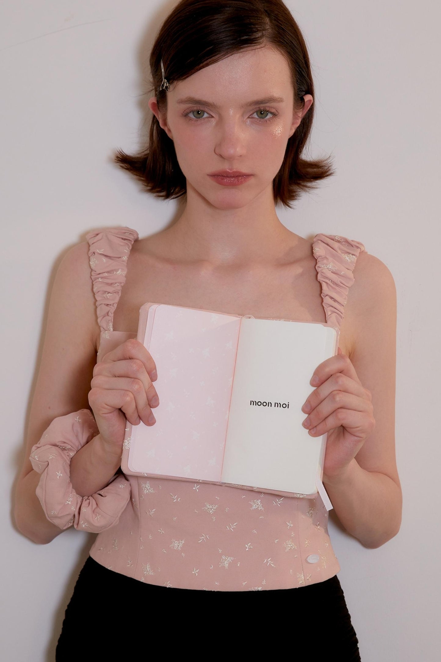 Rose Embossed Hair Band