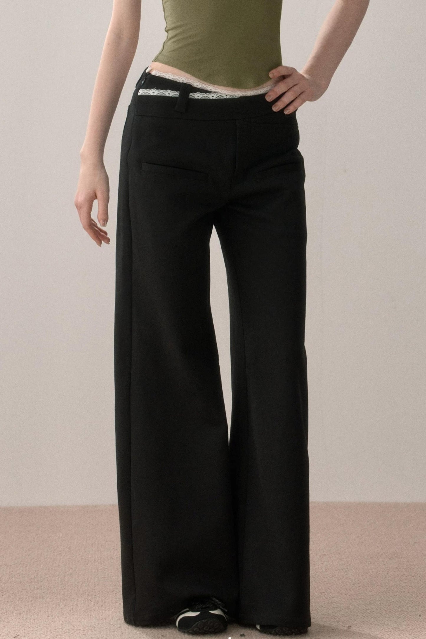 Retro Lace Splicing Pants