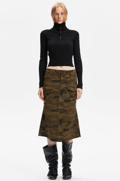 Half-High Collar Knit Top