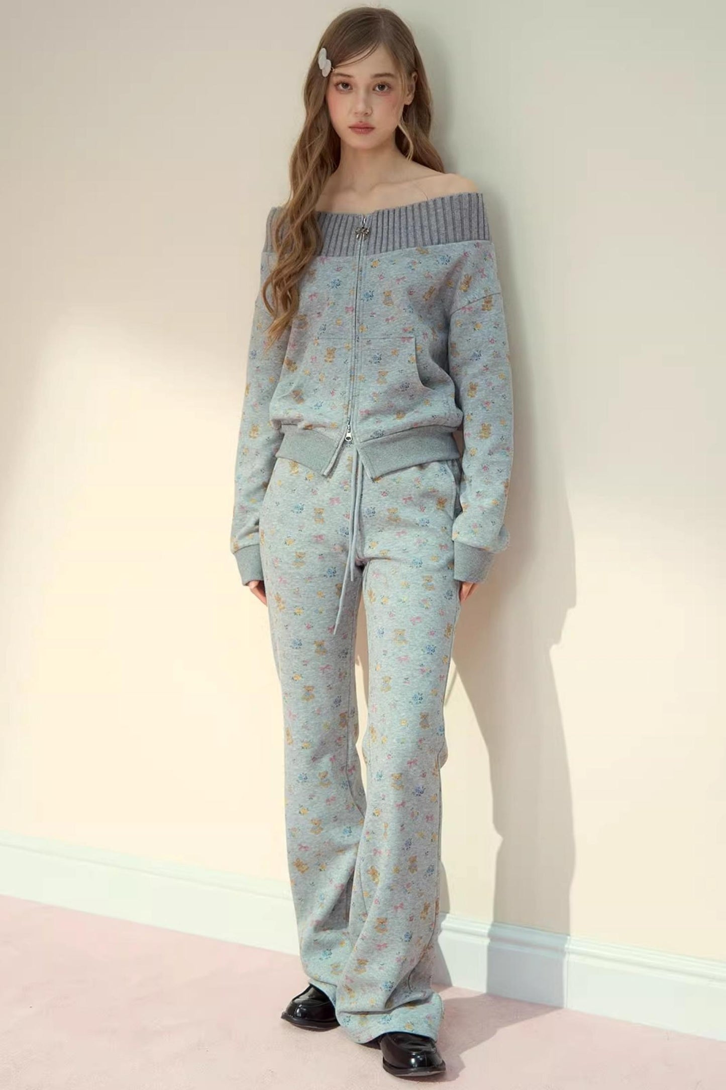 One-Shoulder Sweatshirt Set-Up