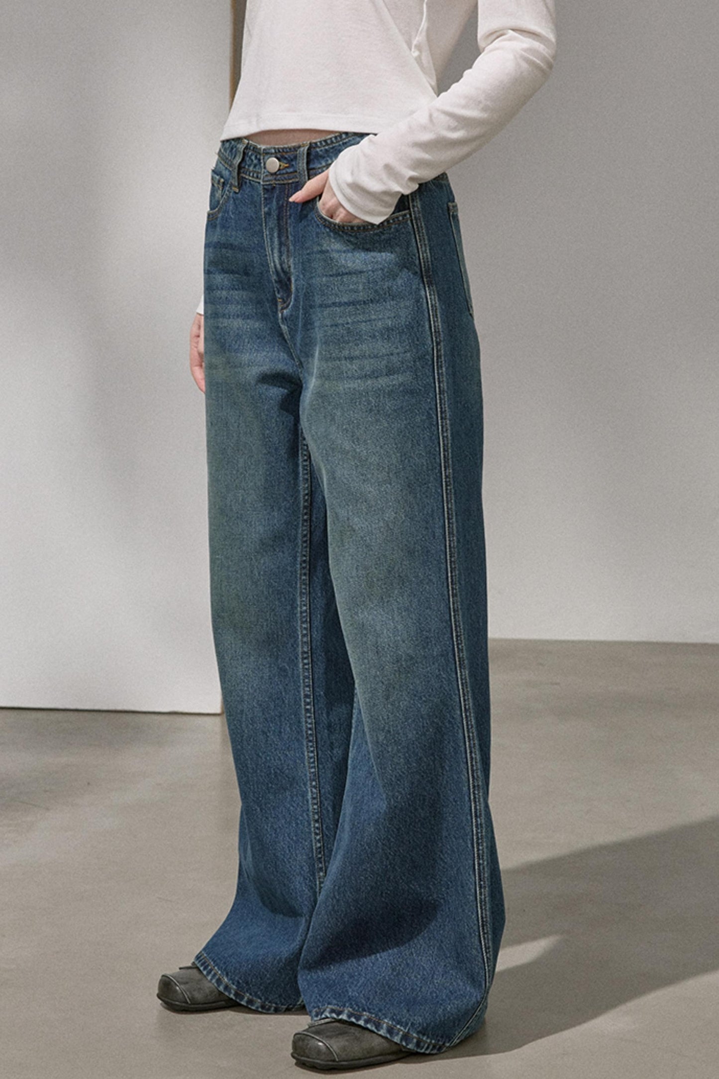 Embroidered Flared Denim Pants
