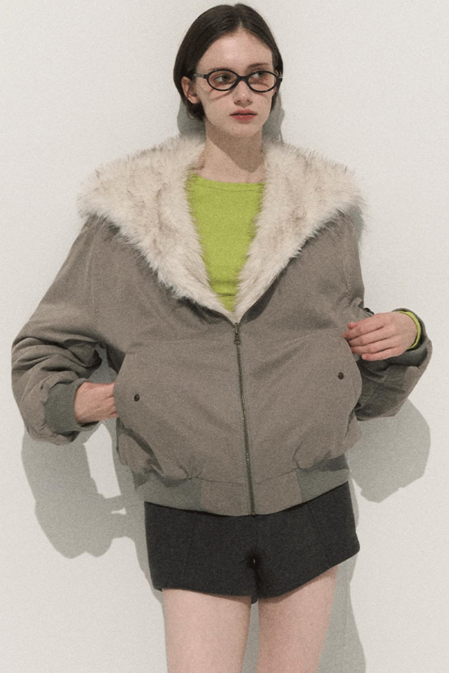 Good Weather Lace Slim Waist Long Sleeve T-Shirt