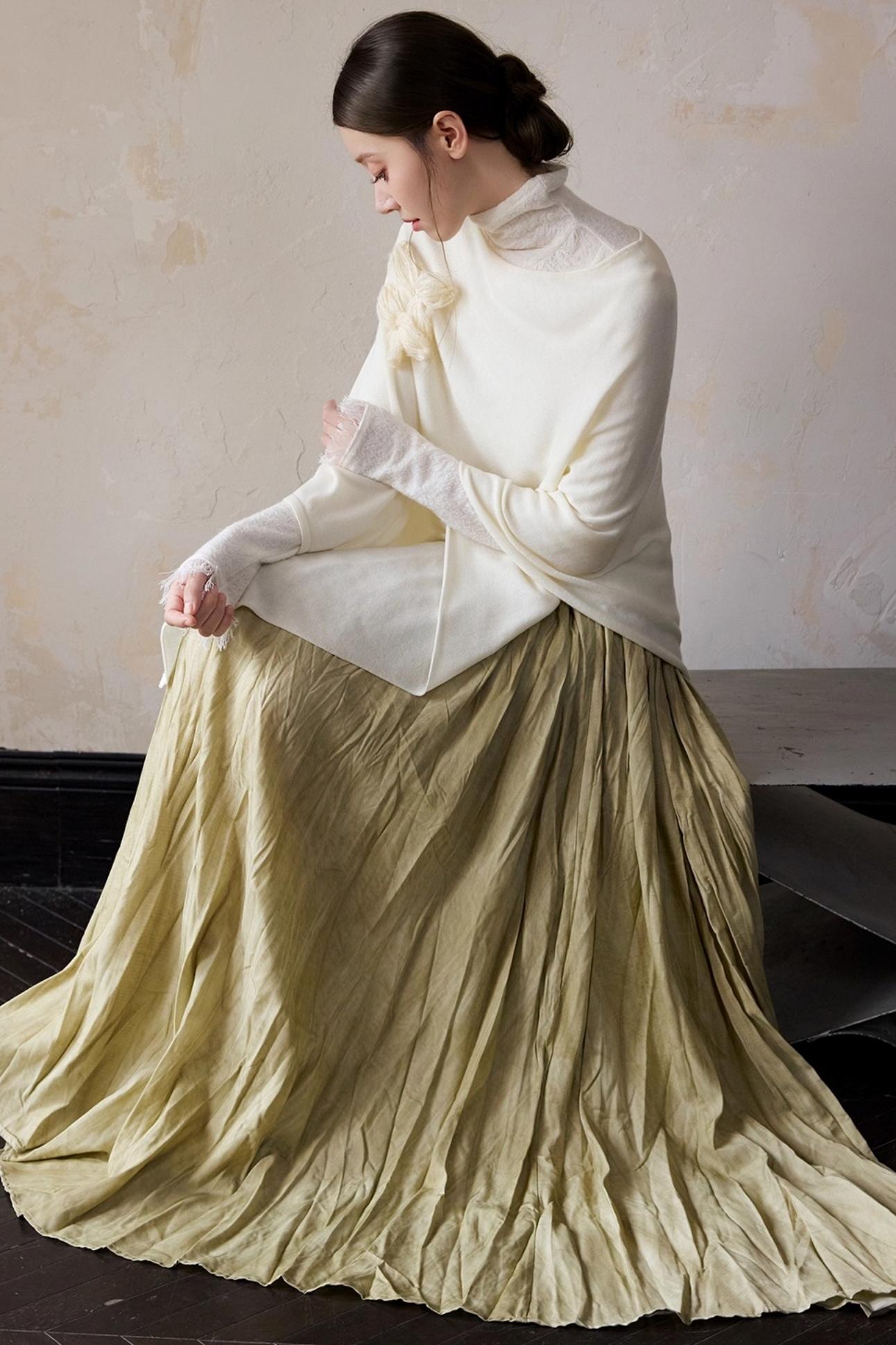 Autumn White Wool Cape