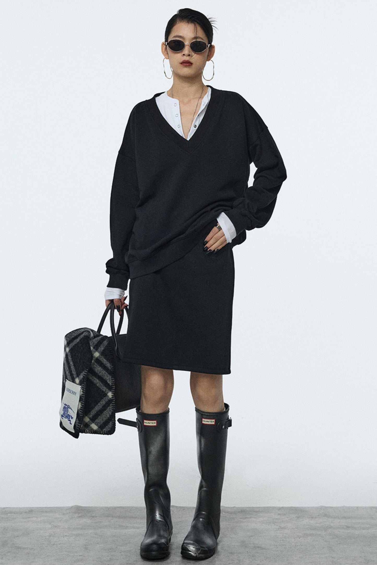 Black V-Neck Winter Top