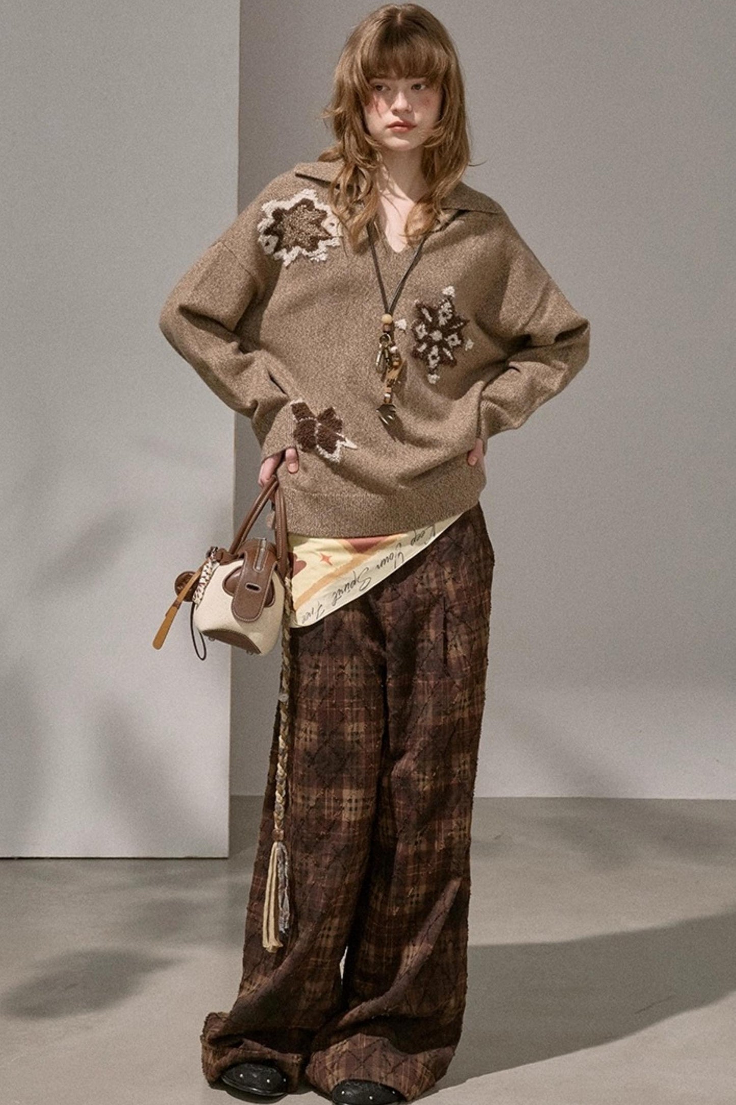 Volumetric Snowflake V-Neck Casual Sweater