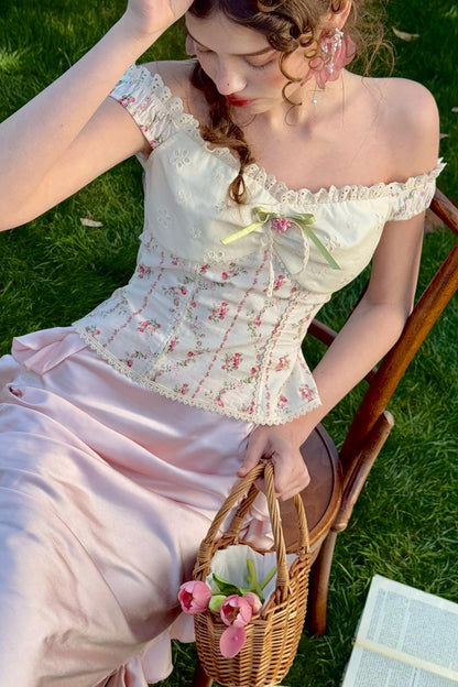 Slimming Floral Lace Top