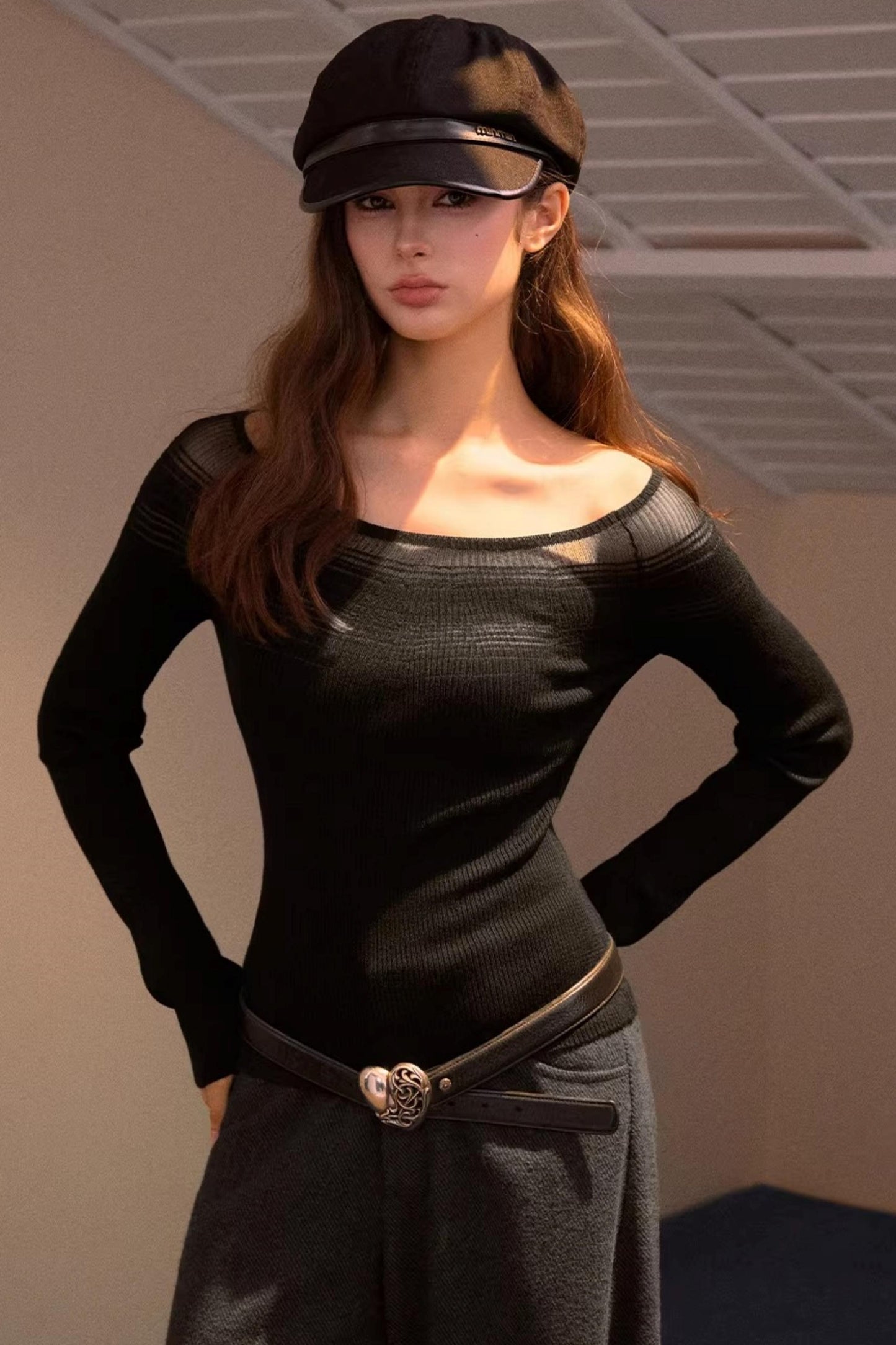 Gradient Large Neckline Knit Top