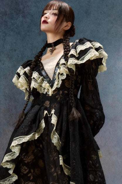 French Courtly Halloween Dress Set-Up