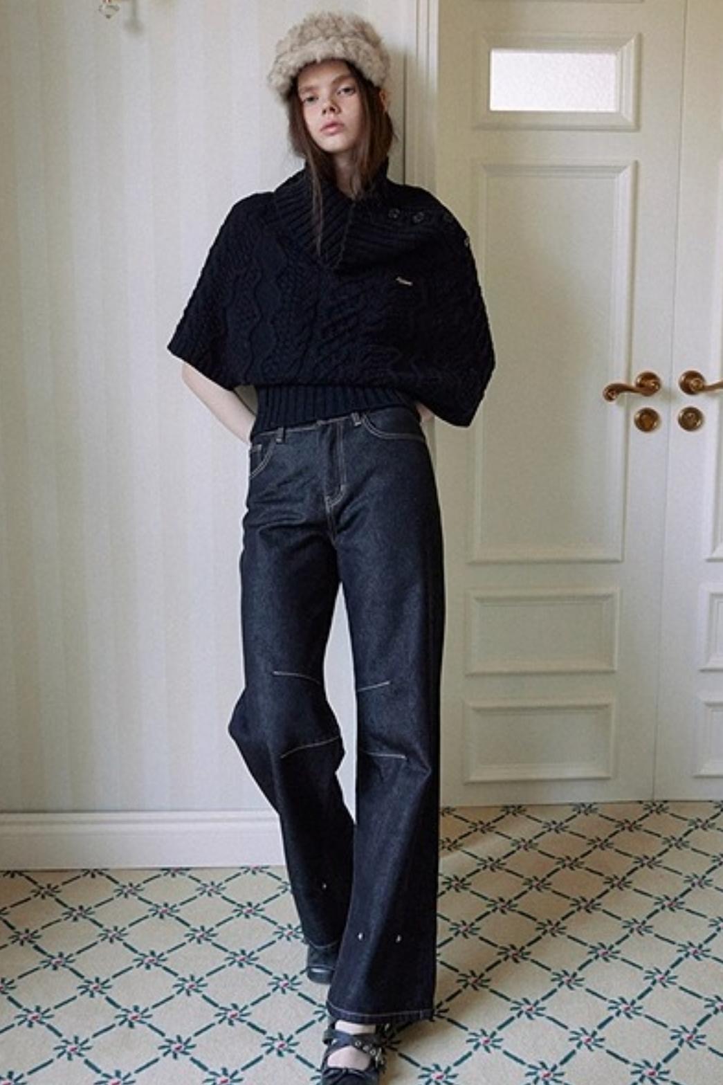 Black Eco-Friendly Frayed Hem Jeans