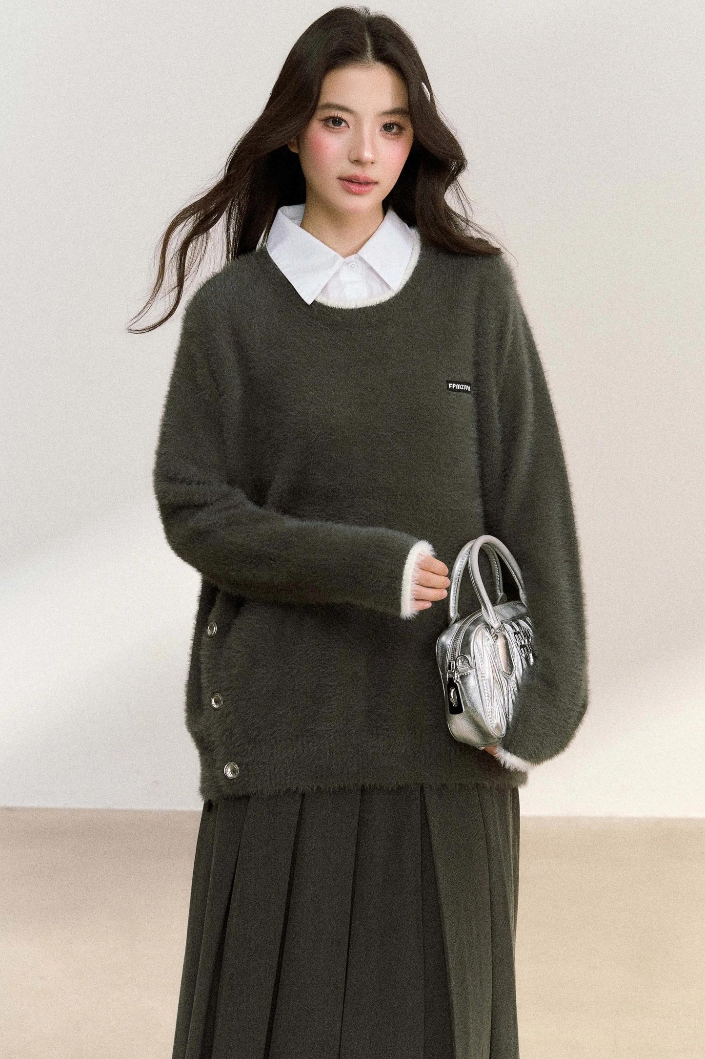 Metal Button Knit Pullover Top